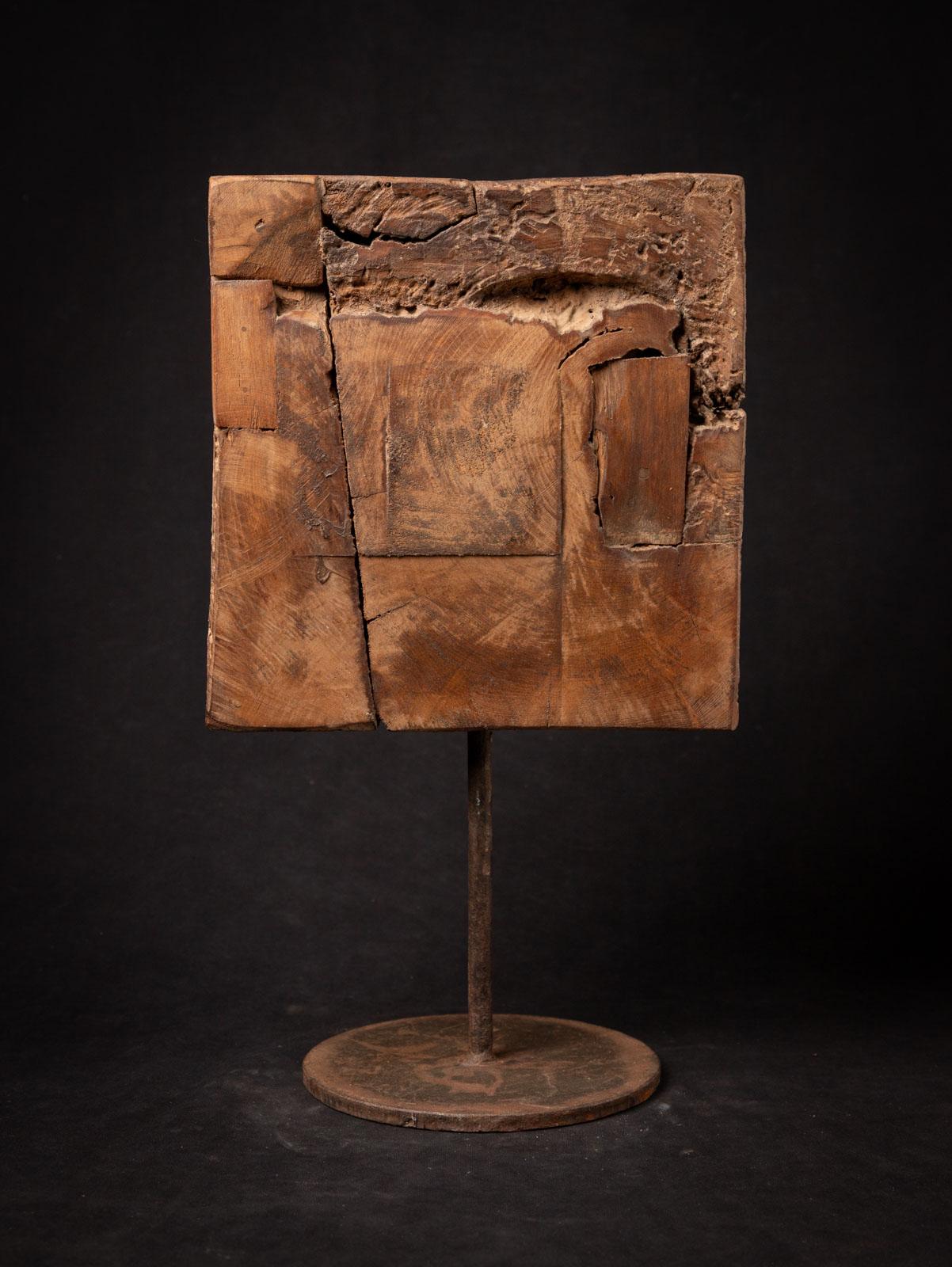 Indien Fragment de temple indien en bois du 18e siècle provenant de l'Inde en vente