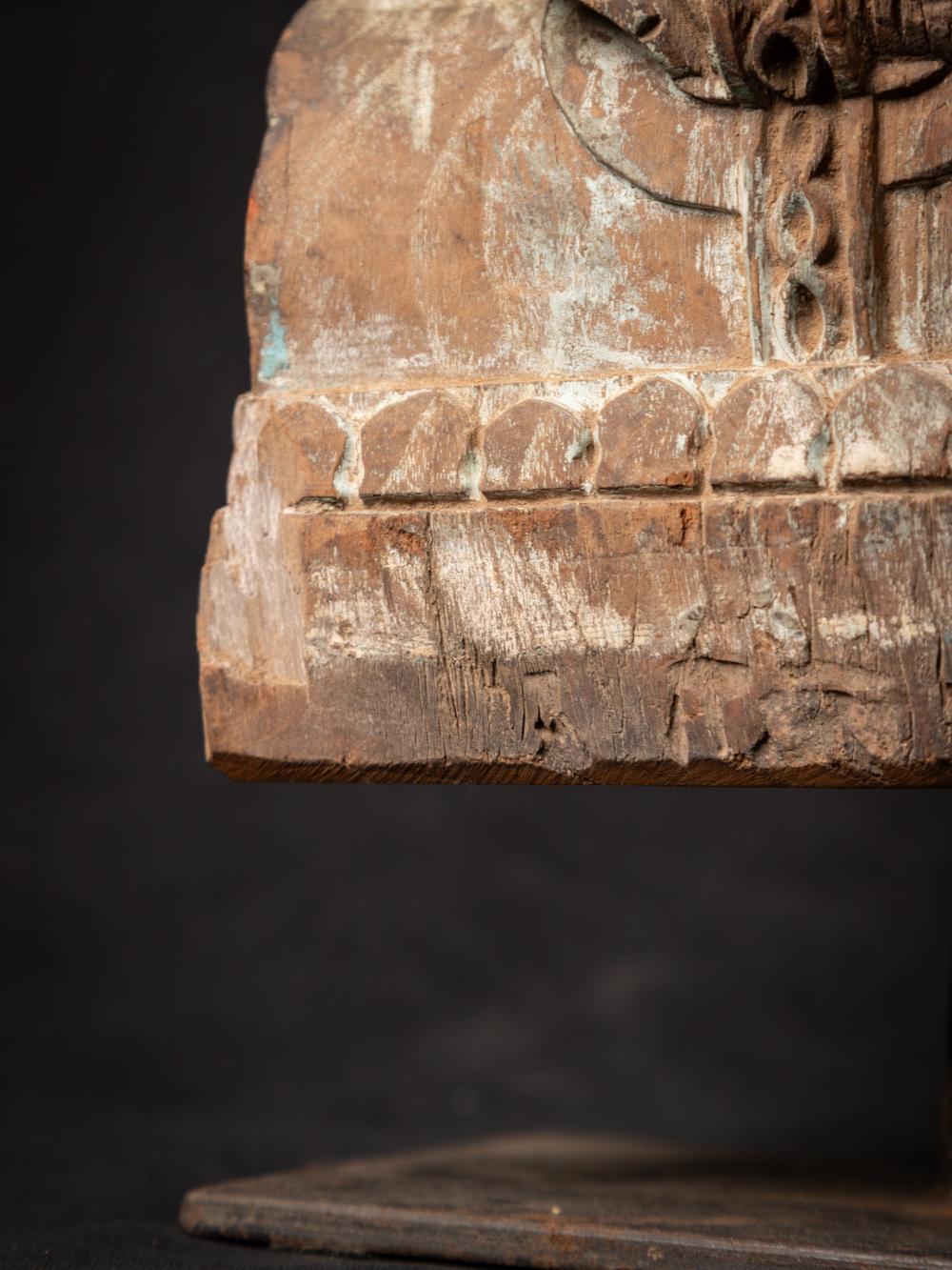 Antikes indisches Tempelfragment aus Holz aus Indien aus dem 18. Jahrhundert – OriginalBuddhas im Angebot 13