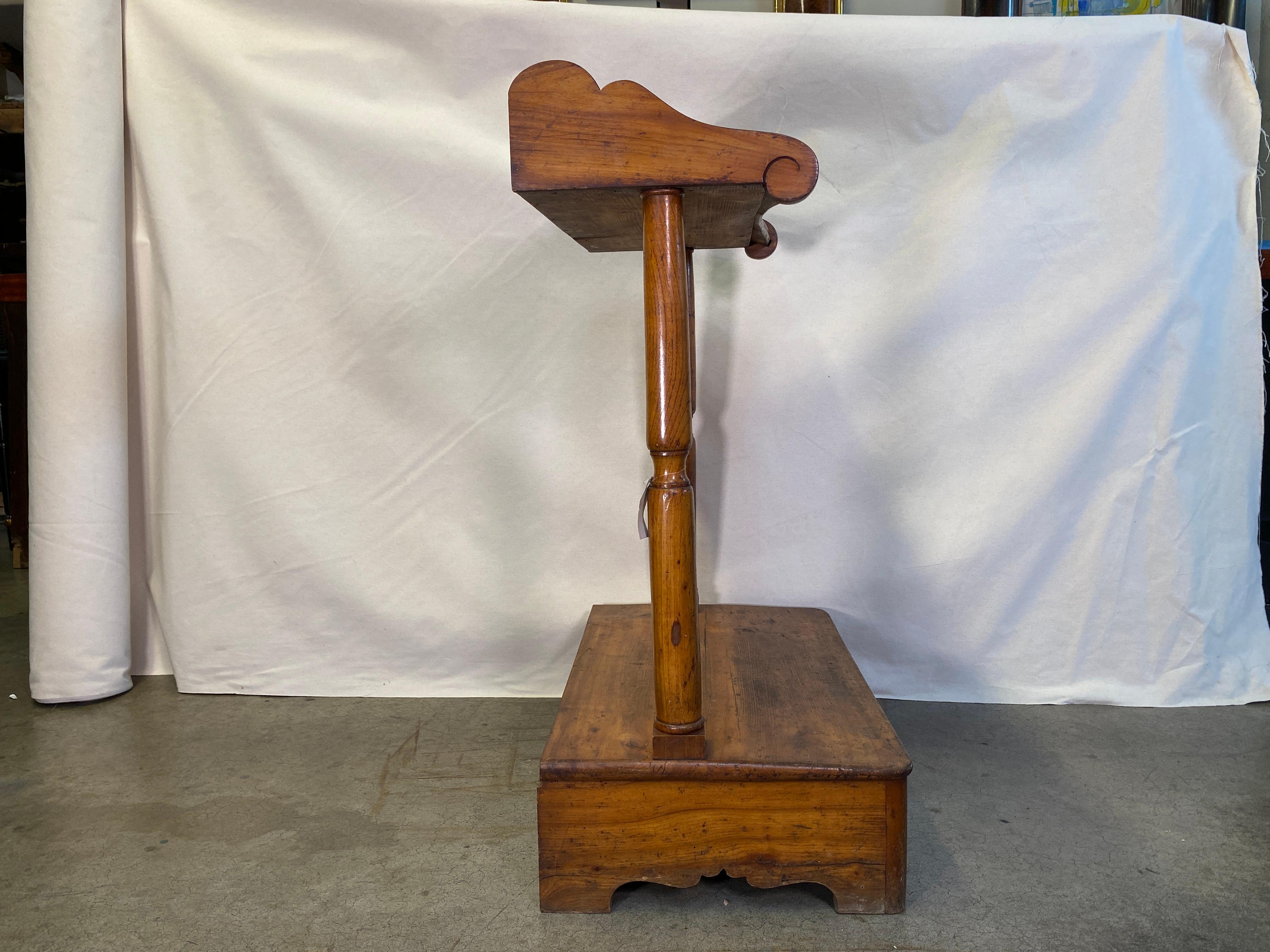 Pine 18th Century Antique Italian Prayer Kneeler For Sale