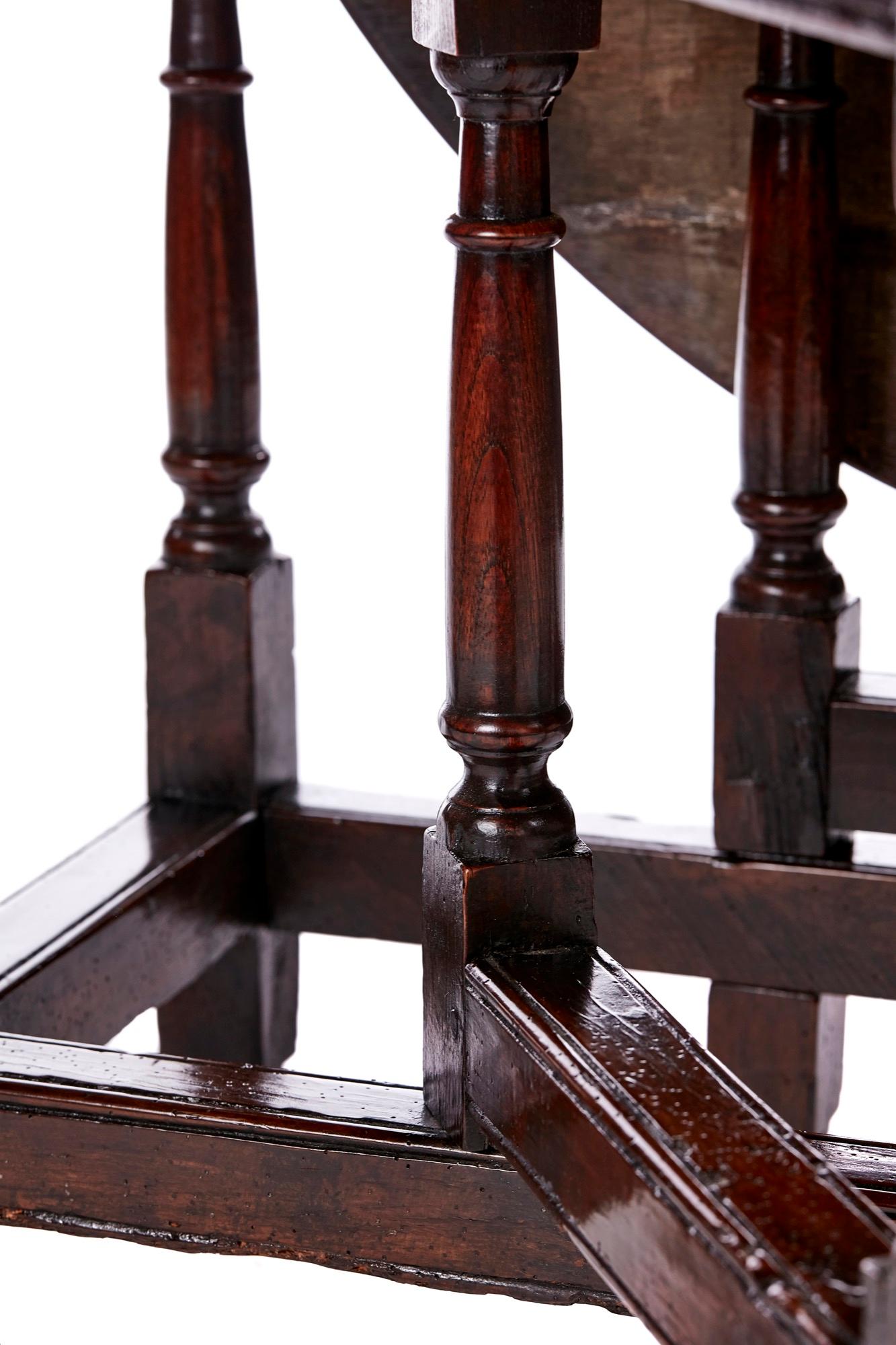 18th Century and Earlier 18th Century Antique Oak Gate Leg Table For Sale