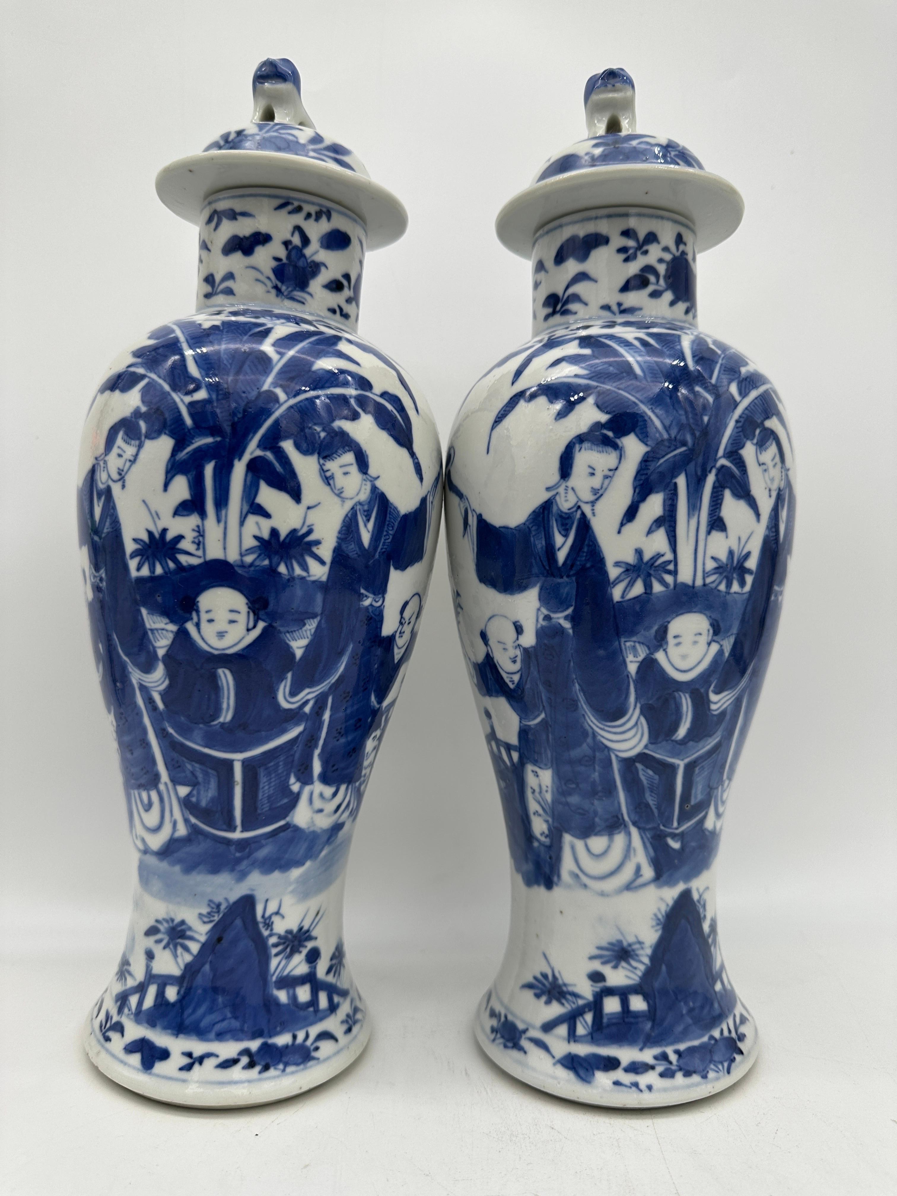 18th Century Antique Pair of Chinese Blue and White Porcelain Jars and Covers For Sale 12