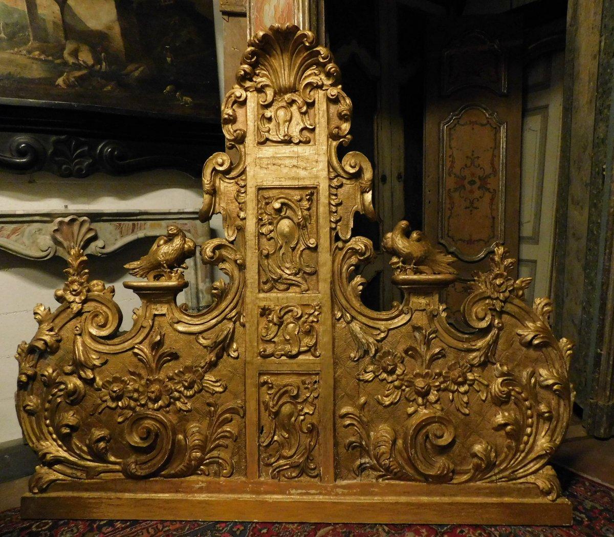 18th Century Antique Panel Gilded and Carved Headboard In Good Condition In Cuneo, Italy (CN)