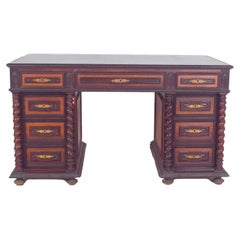 Commodes and Chests of Drawers