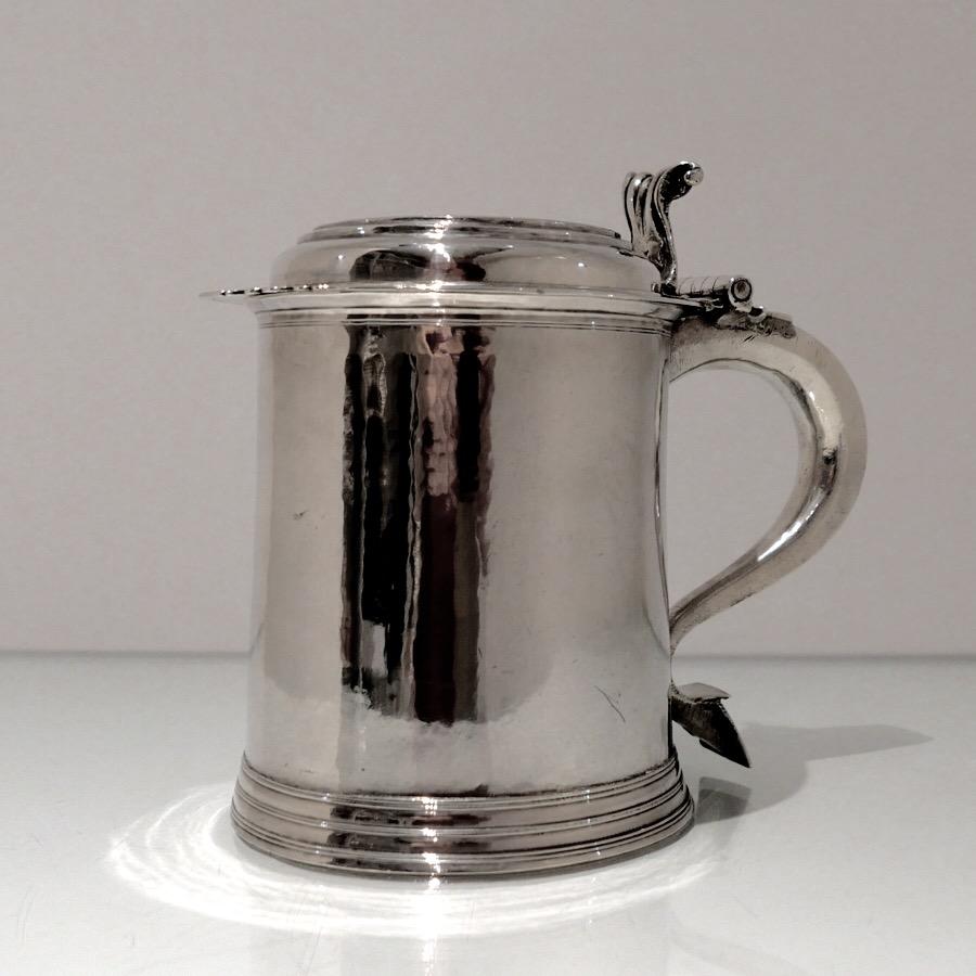 English 18th Century Antique Queen Anne Britannia Silver Lidded Tankard Exeter, 1707 For Sale