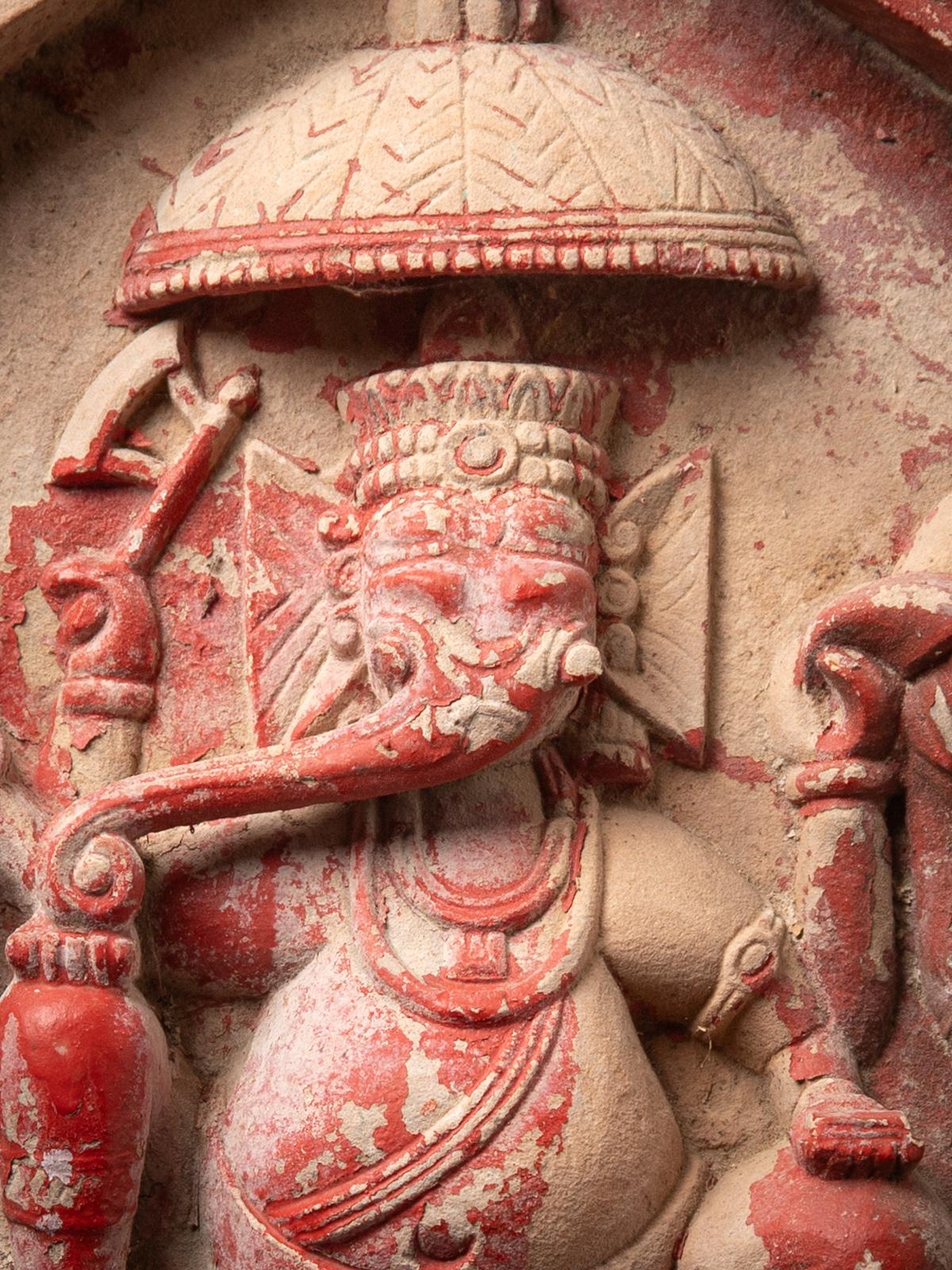Statua antica di Ganesha in pietra arenaria del XVIII secolo proveniente dall'India In condizioni buone in vendita a DEVENTER, NL