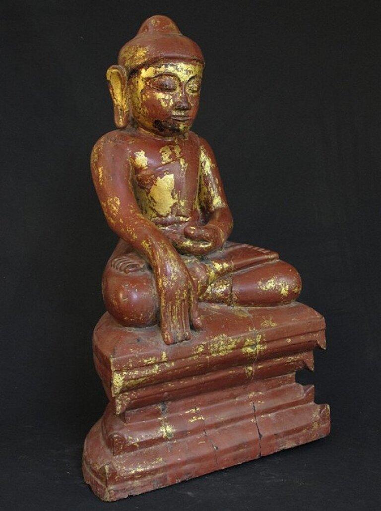 18th Century and Earlier 18th Century Antique Sitting Buddha from Burma For Sale
