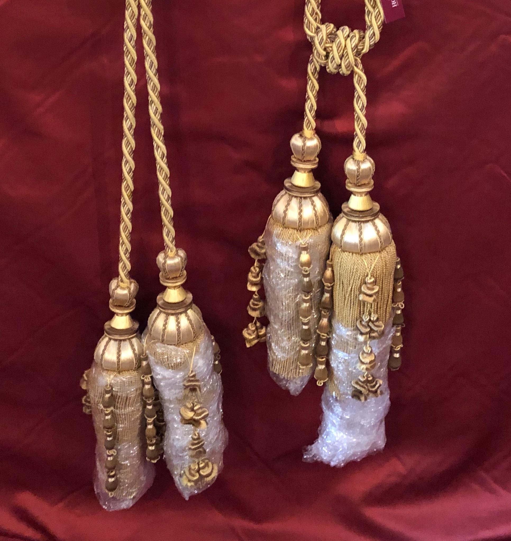 Hand-Crafted 18th Century Antique Style Tassels, 2 Sets of Curtain Tiebacks G Houles France For Sale