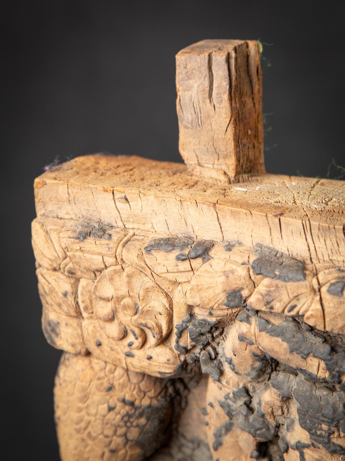 Bois Panneau de temple indien ancien en bois du 18ème siècle en vente
