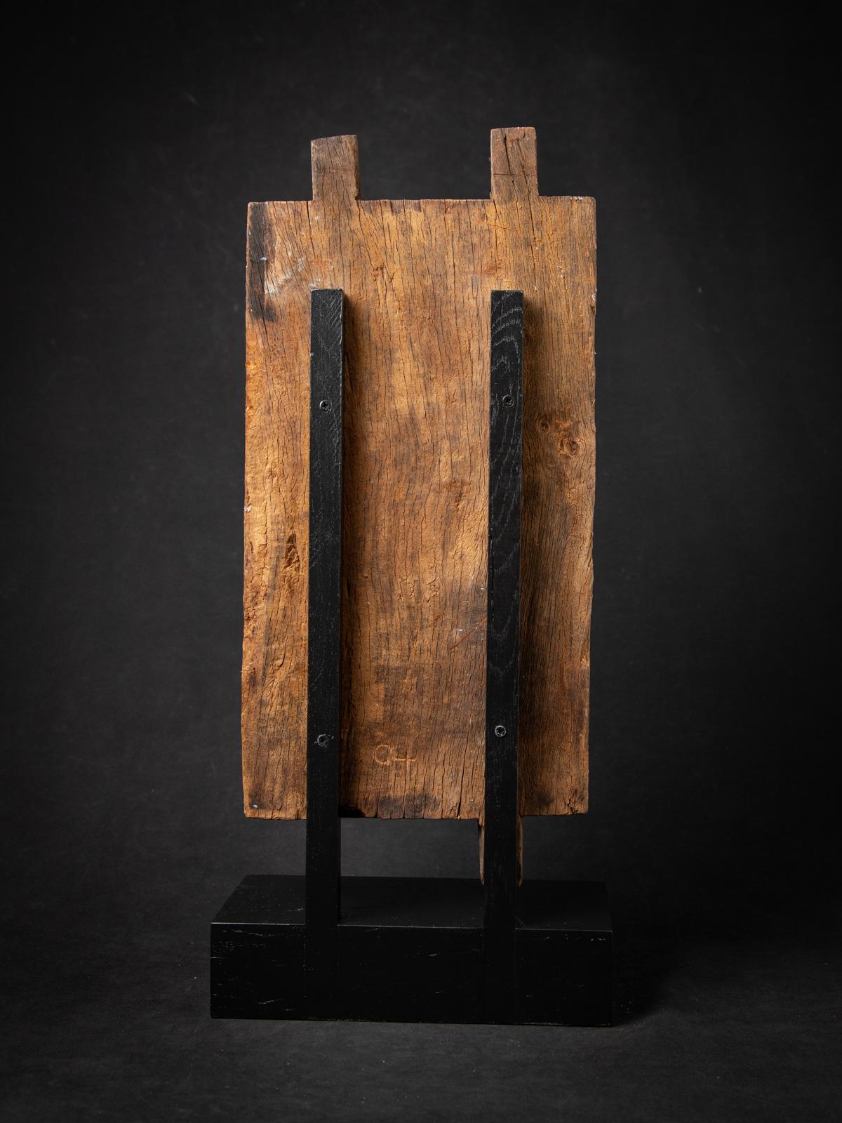 Panneau de temple indien ancien en bois du 18ème siècle en vente 3