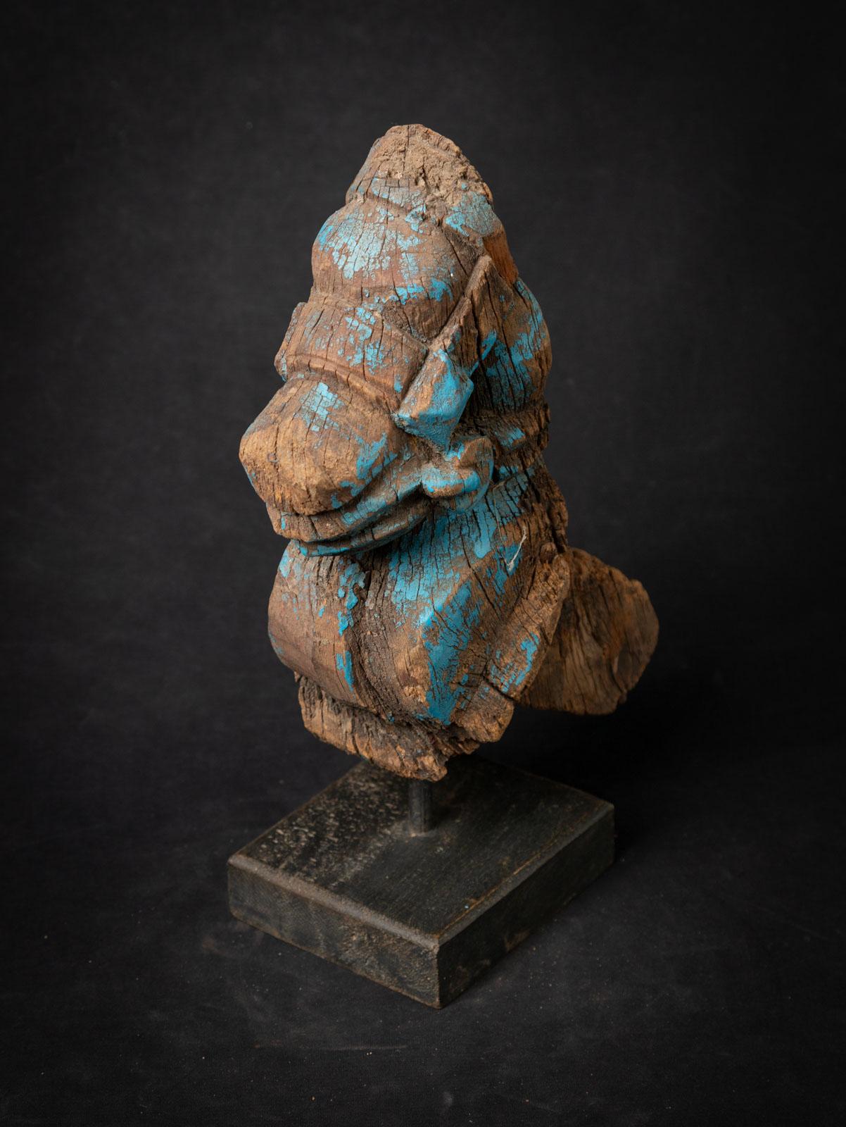 18th century Antique wooden temple fragment of a Horse head 4