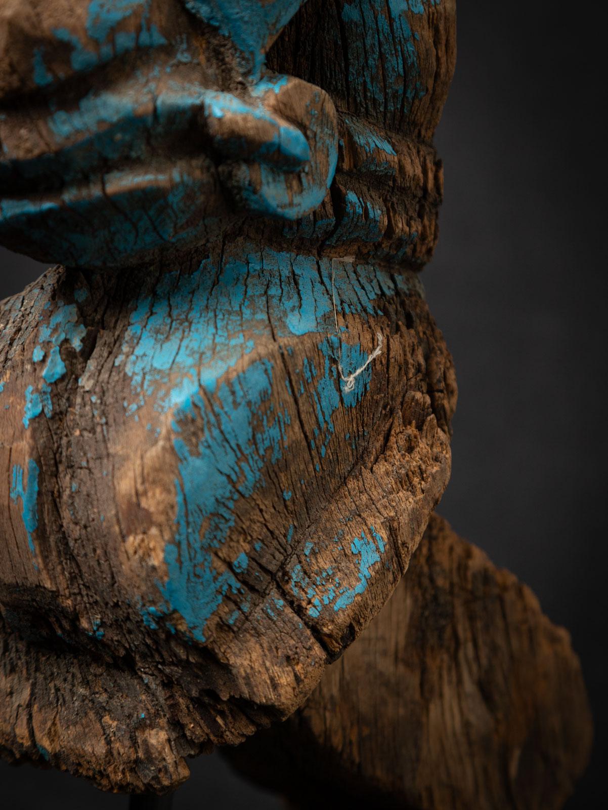 18th century Antique wooden temple fragment of a Horse head 8