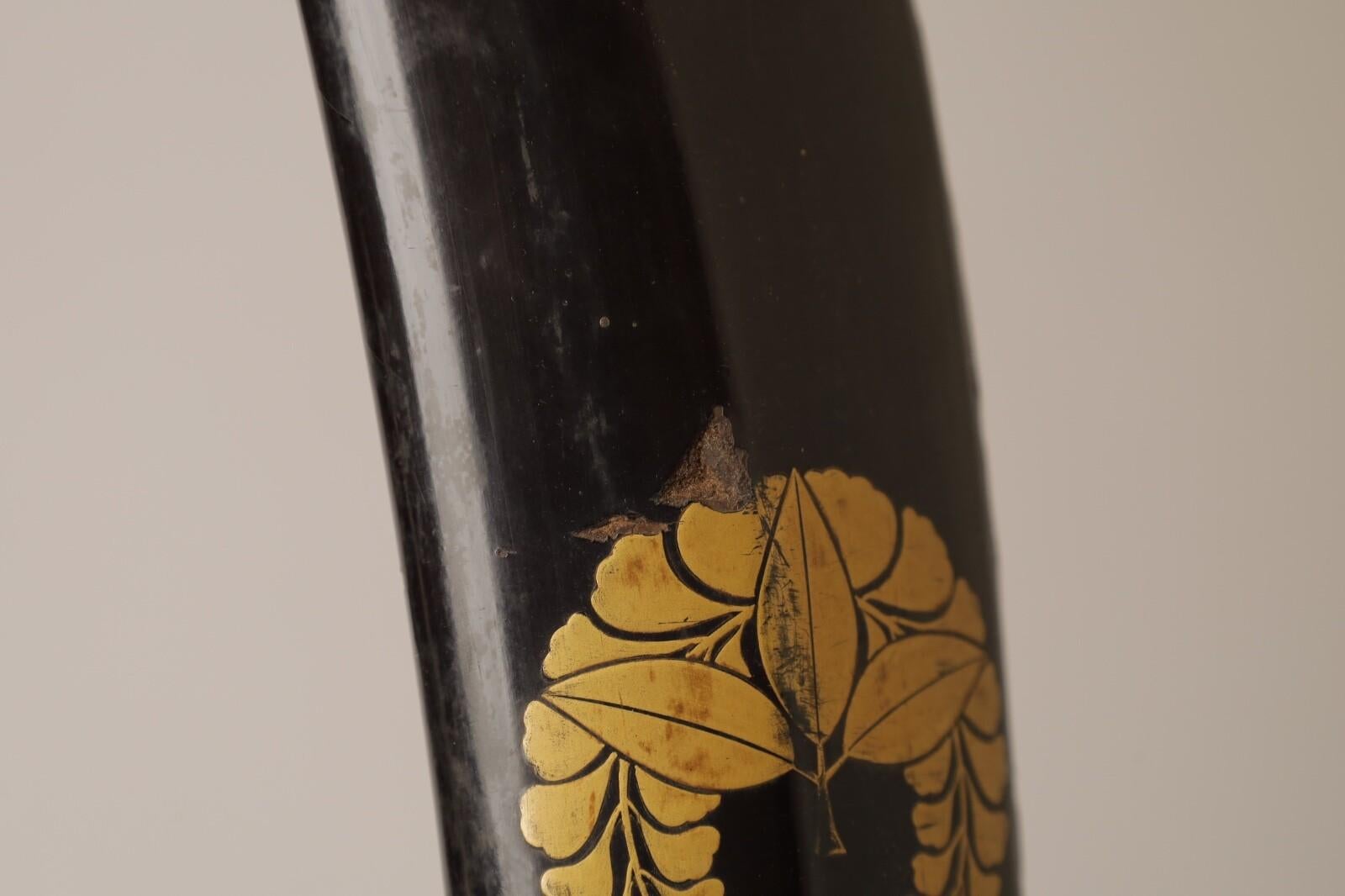 18th century are Samurai Naginata Saya with original silk cover For Sale 5