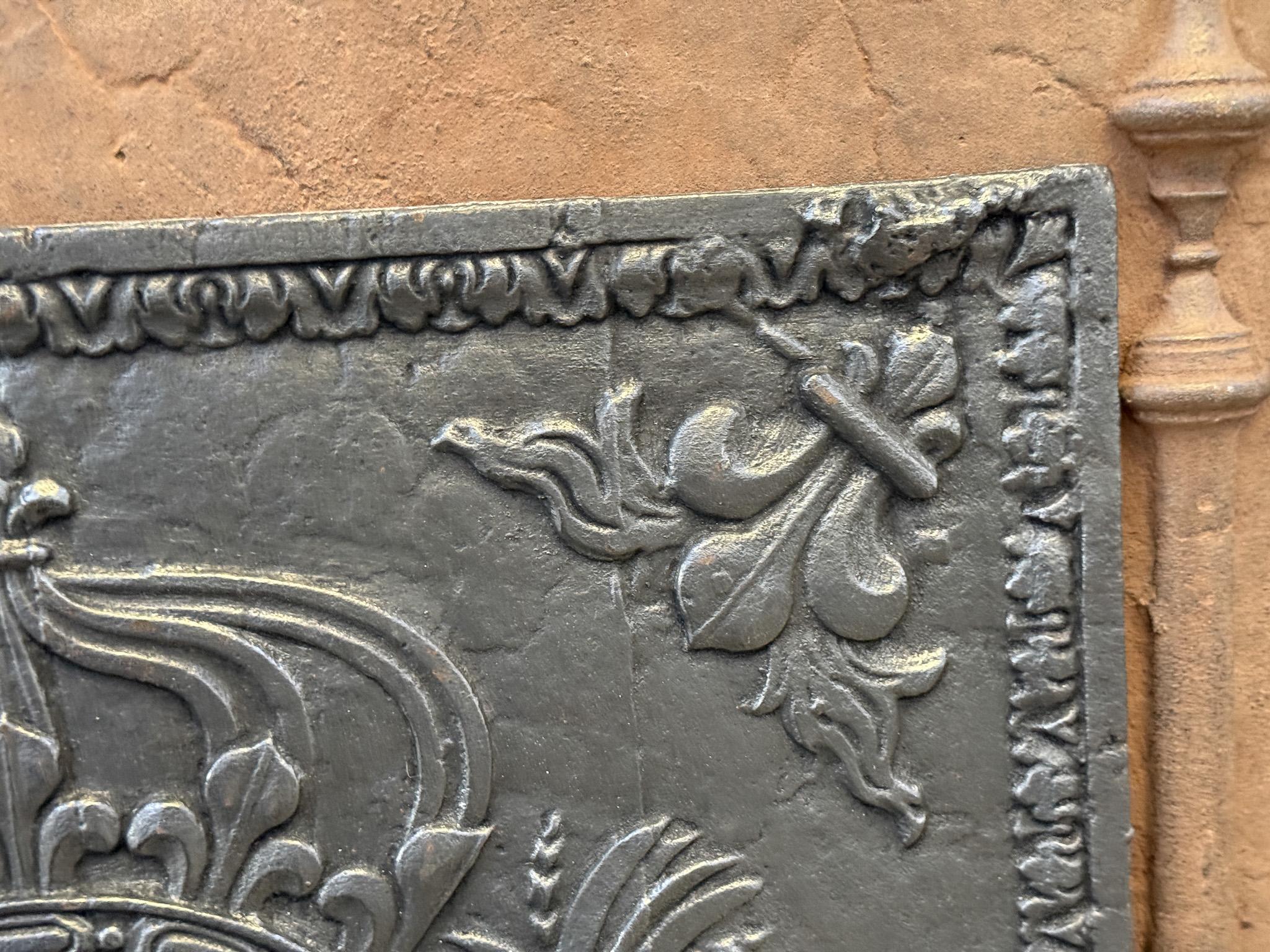 Plaque de cheminée XVIIIe siècle aux armes de France en vente 2