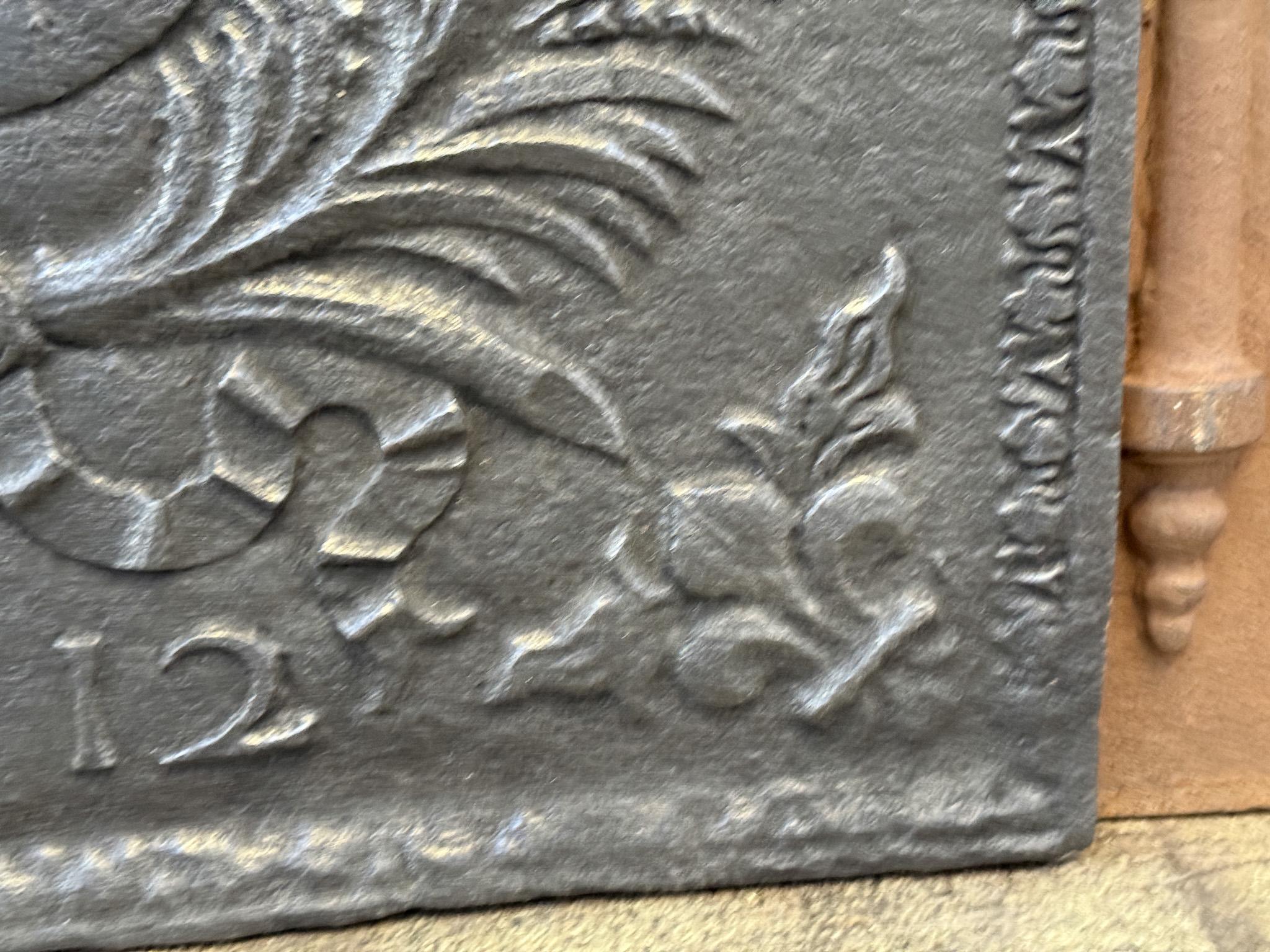 Plaque de cheminée XVIIIe siècle aux armes de France en vente 7