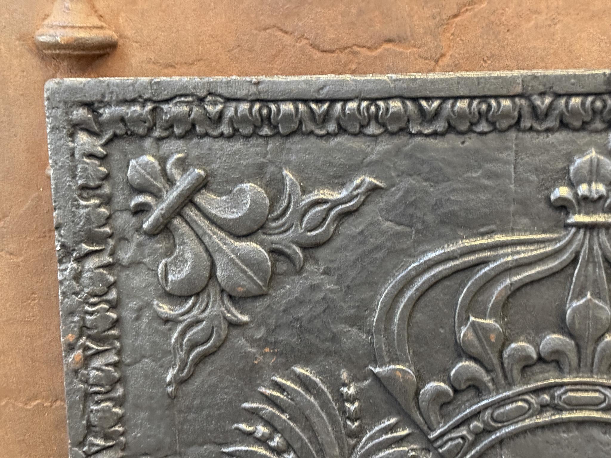 Plaque de cheminée XVIIIe siècle aux armes de France en vente 1