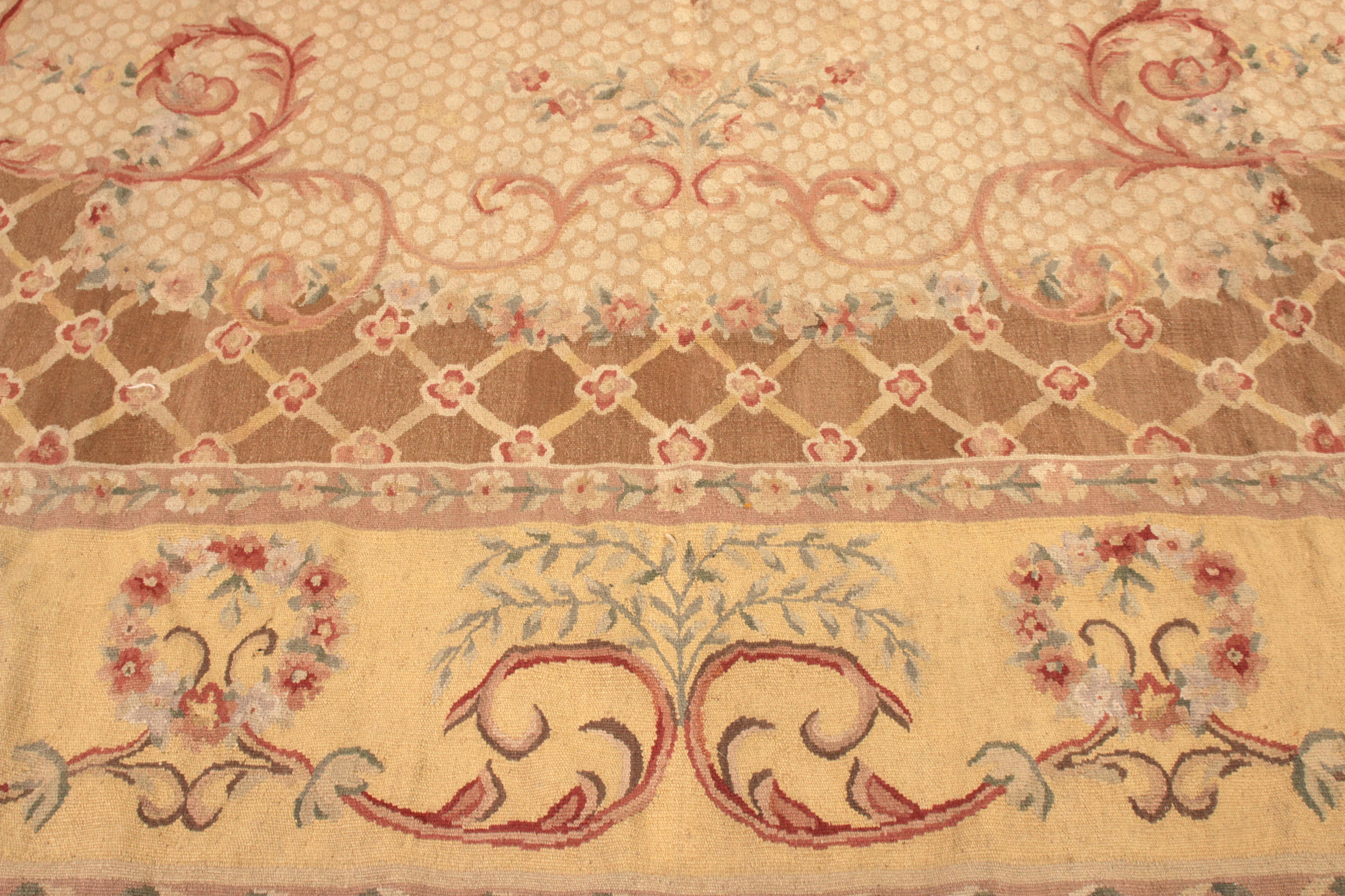 18. Jahrhundert Aubusson-Stil Kelim Beige Braun Medaillon Stil Teppich (Ende des 20. Jahrhunderts) im Angebot