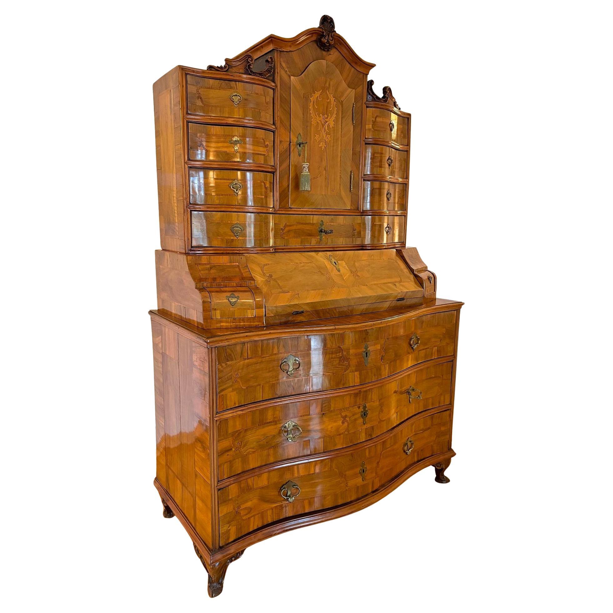 18th Century Austrian Baroque Secretaire/ Bureau Cabinet, Nutwood, AT ca. 1770 For Sale