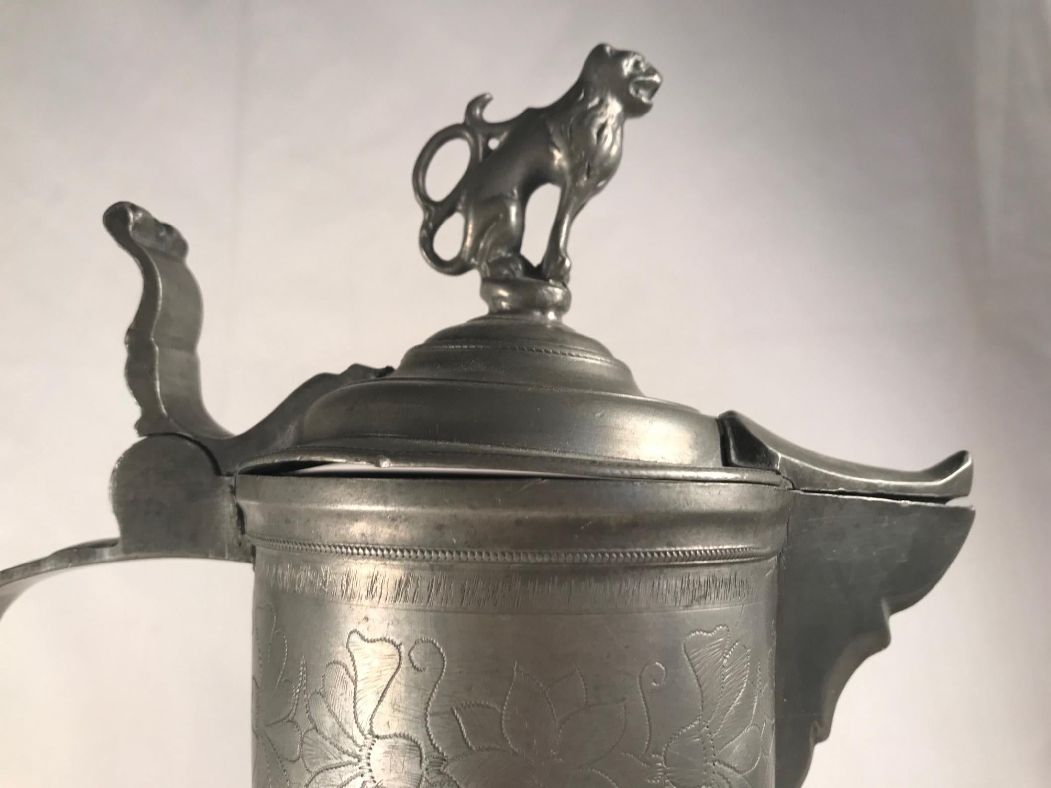 18th Century Austrian-Hungarian Pewter Tankard Hinged Lion Lid In Good Condition For Sale In Vero Beach, FL