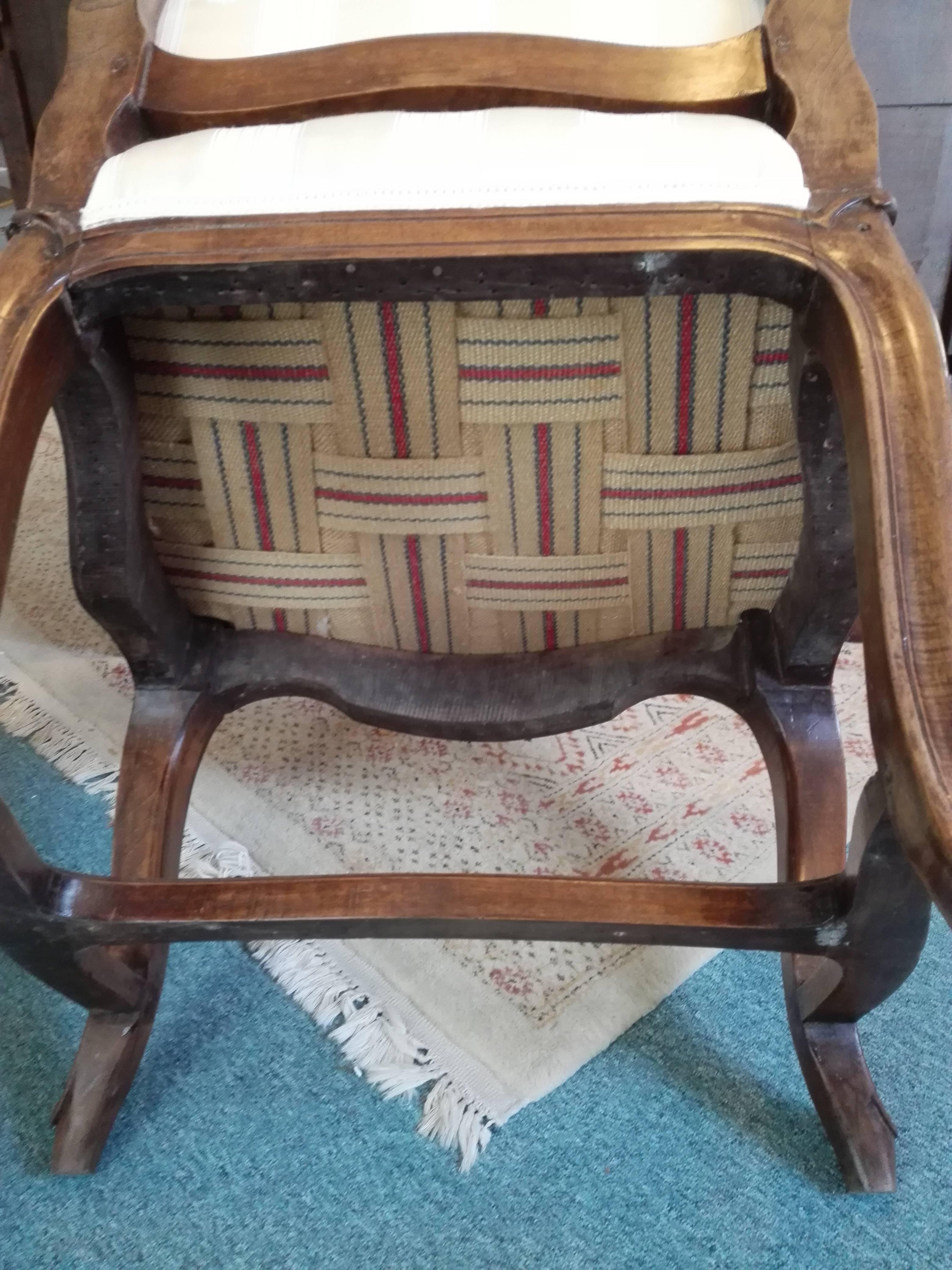 Polished 18th Century Barock Walnut Curved Legs Upholstered and Covered French Chair For Sale