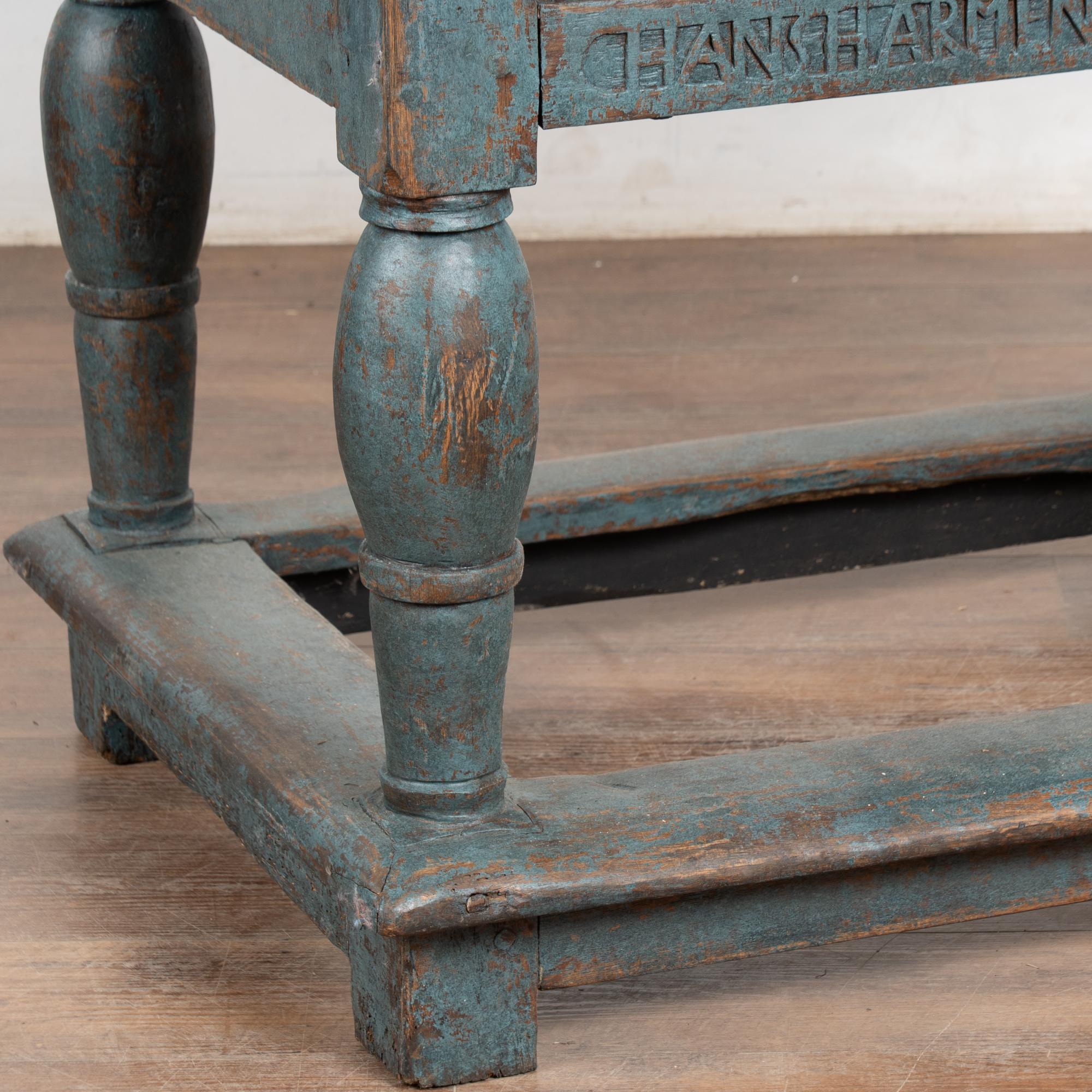 Table baroque du 18ème siècle en chêne peint en bleu, Suède en vente 5