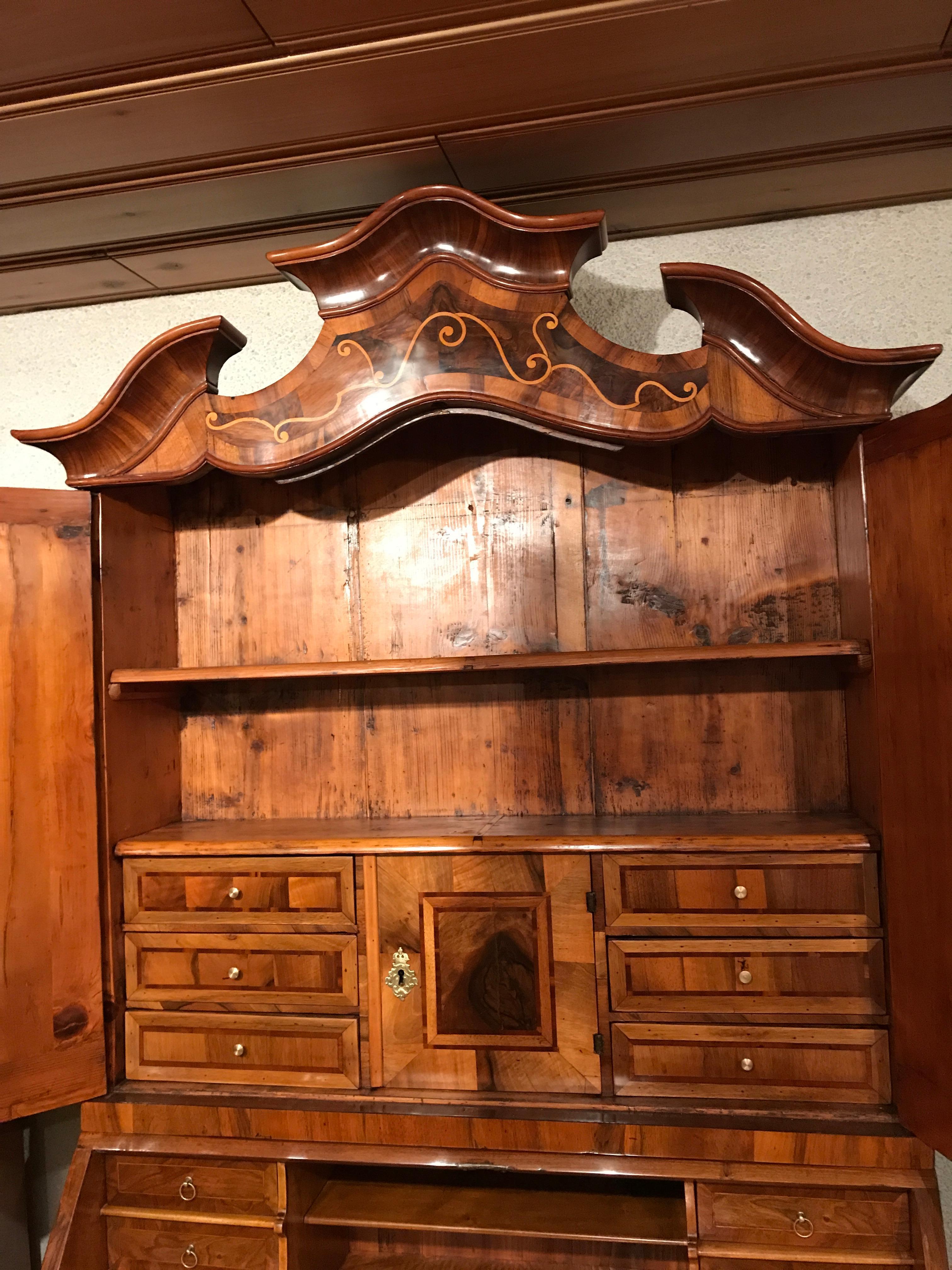 18th Century Baroque Cabinet with Secretaire, Germany, 1760 In Good Condition For Sale In Belmont, MA