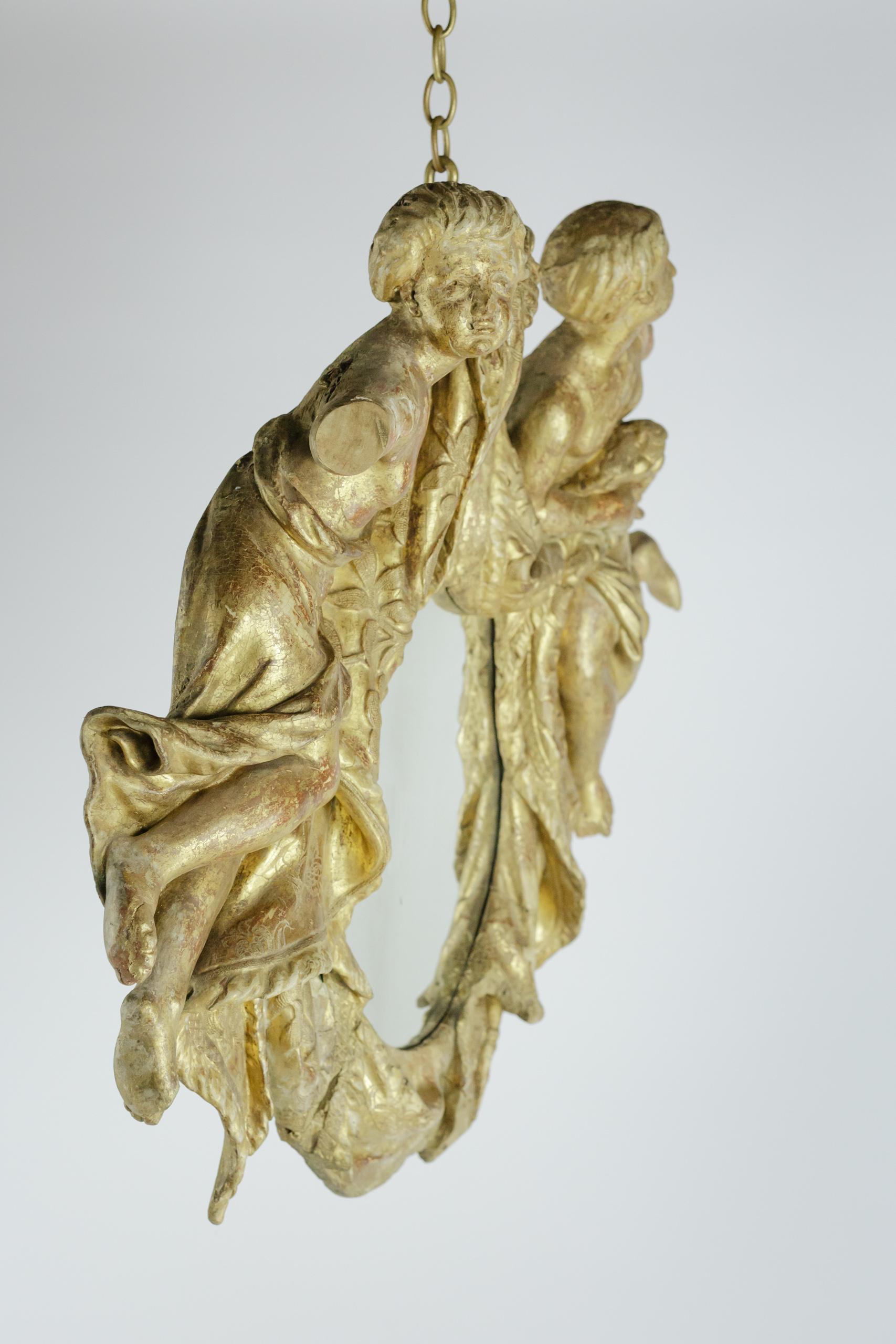 Miroir baroque du 18e siècle en bois sculpté et doré en vente 4