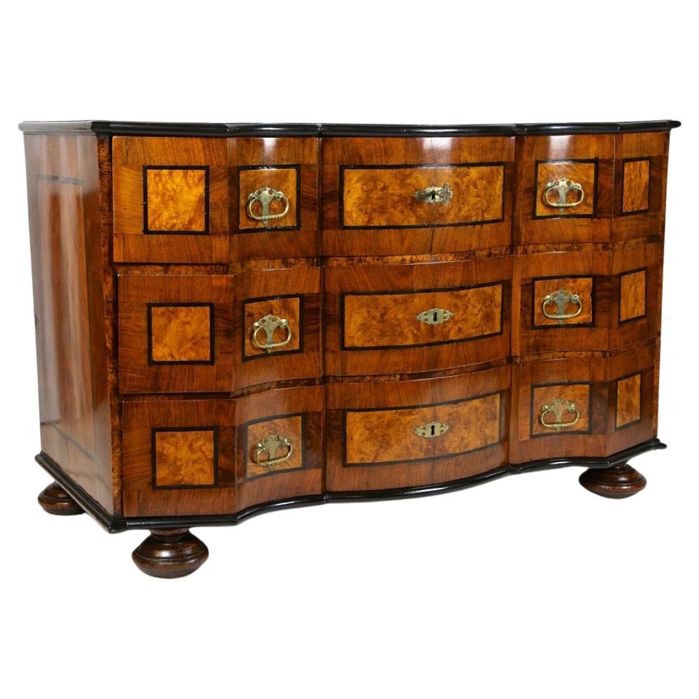 18th Century Baroque Chest Of Drawers, Nutwood/ Maple, Austria circa 1770 For Sale