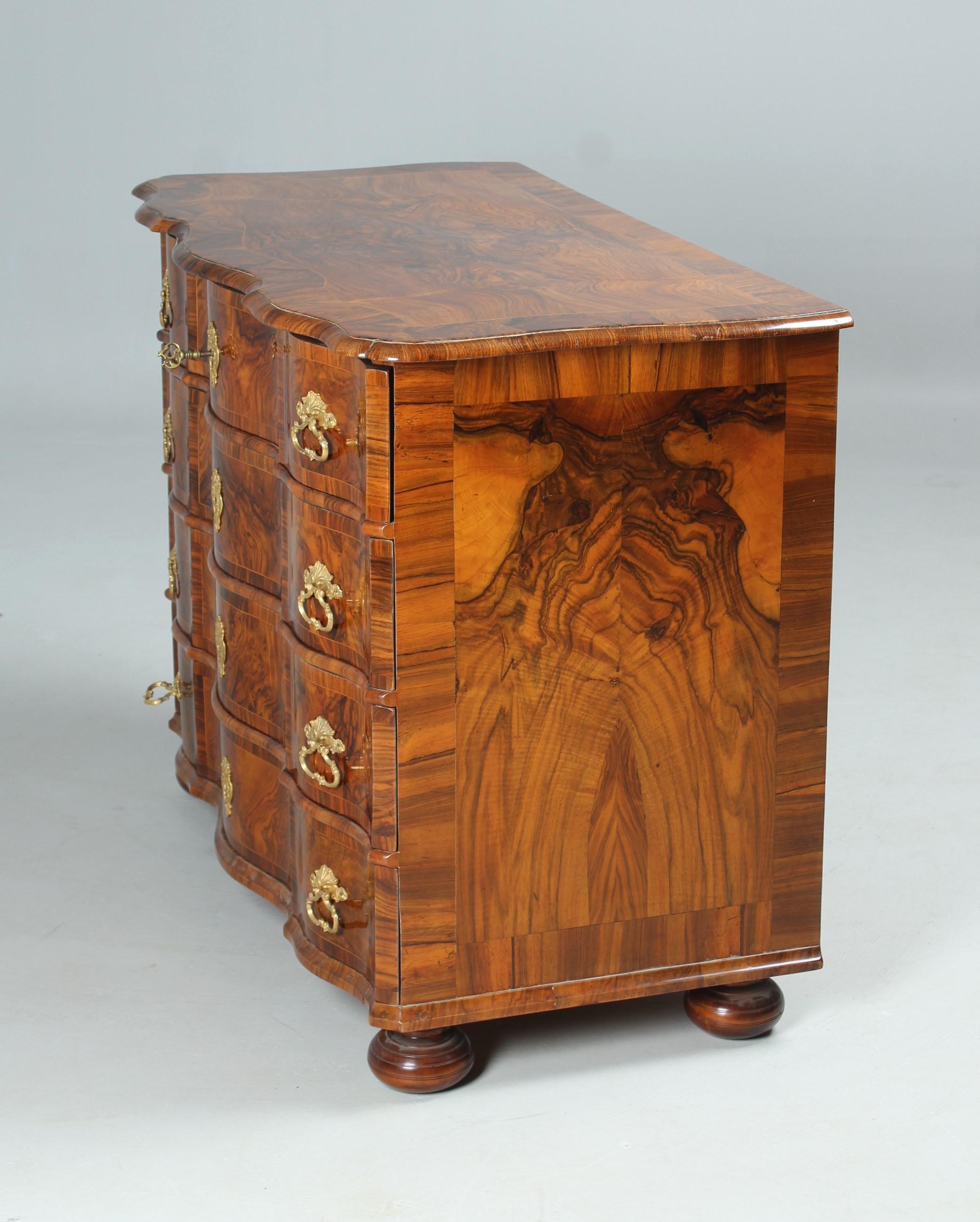 18th Century Baroque Chest of Drawers, Walnut 4