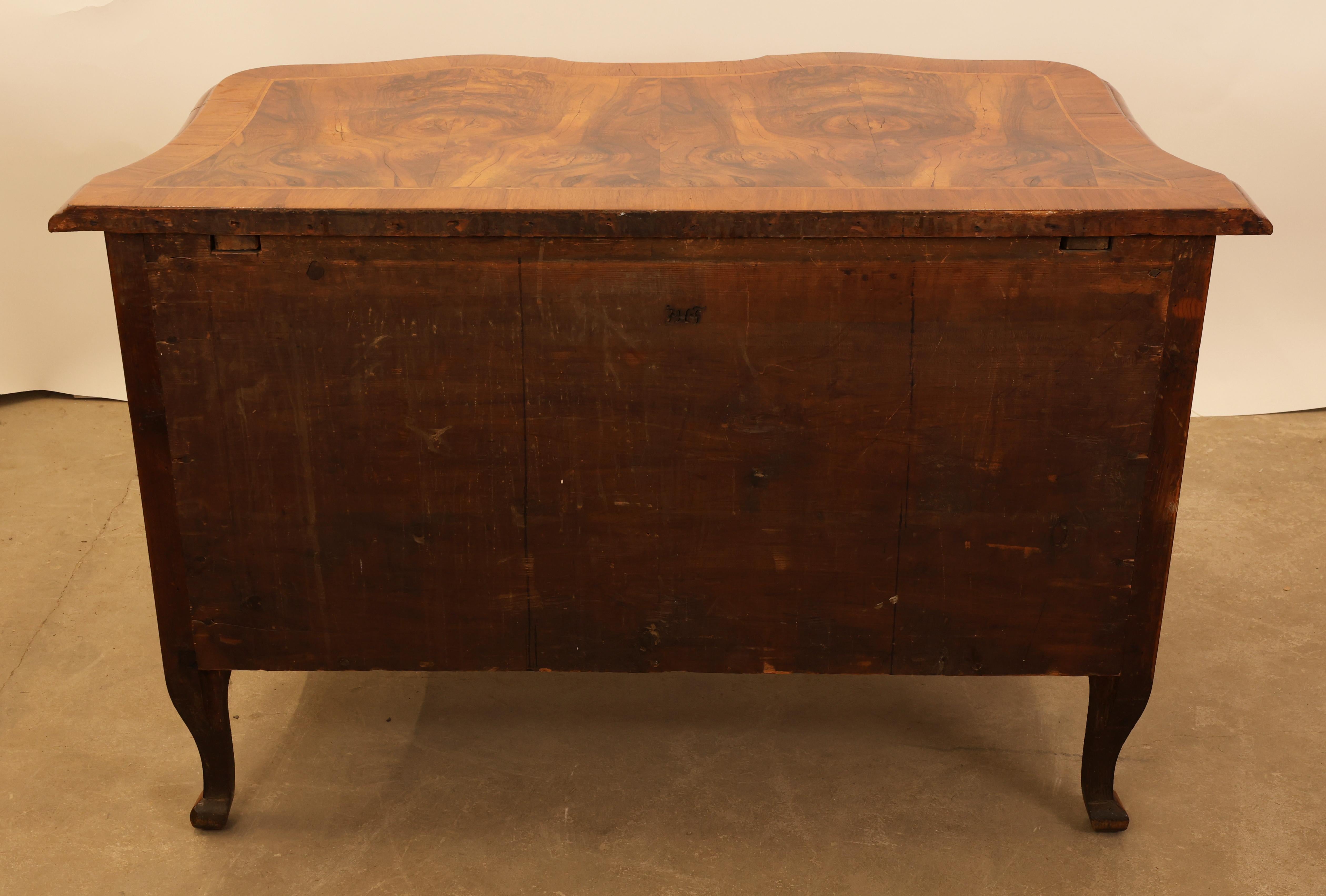 Walnut 18th Century Baroque Commode For Sale