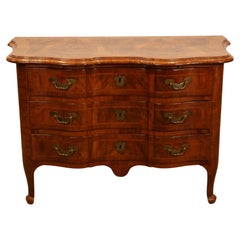 Commode barocca del XVIII secolo
