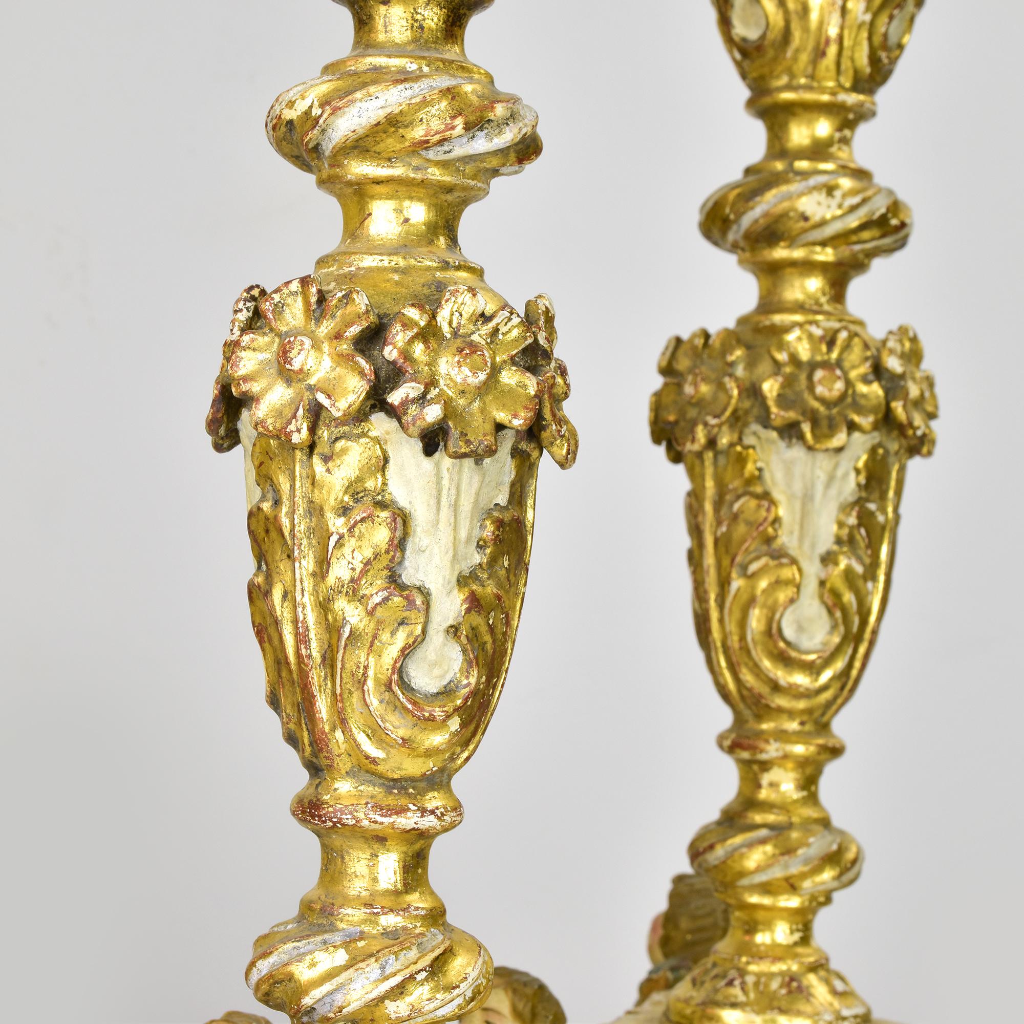 18th Century Baroque Giltwood Candleholders with Putti Decorations For Sale 4