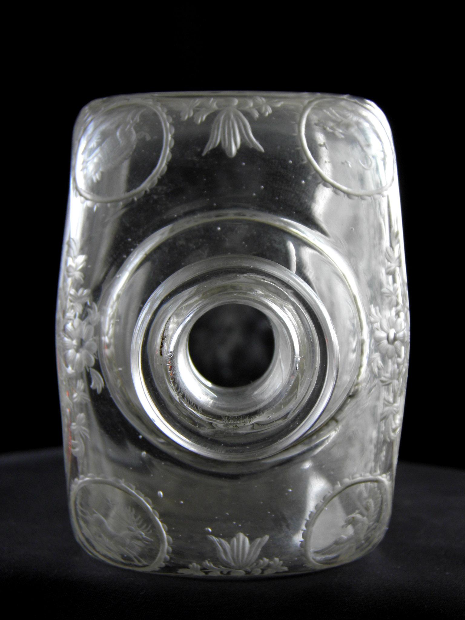 Engraved Heraldic Baroque bottle of the 18th century-Hunting motif (video) 13