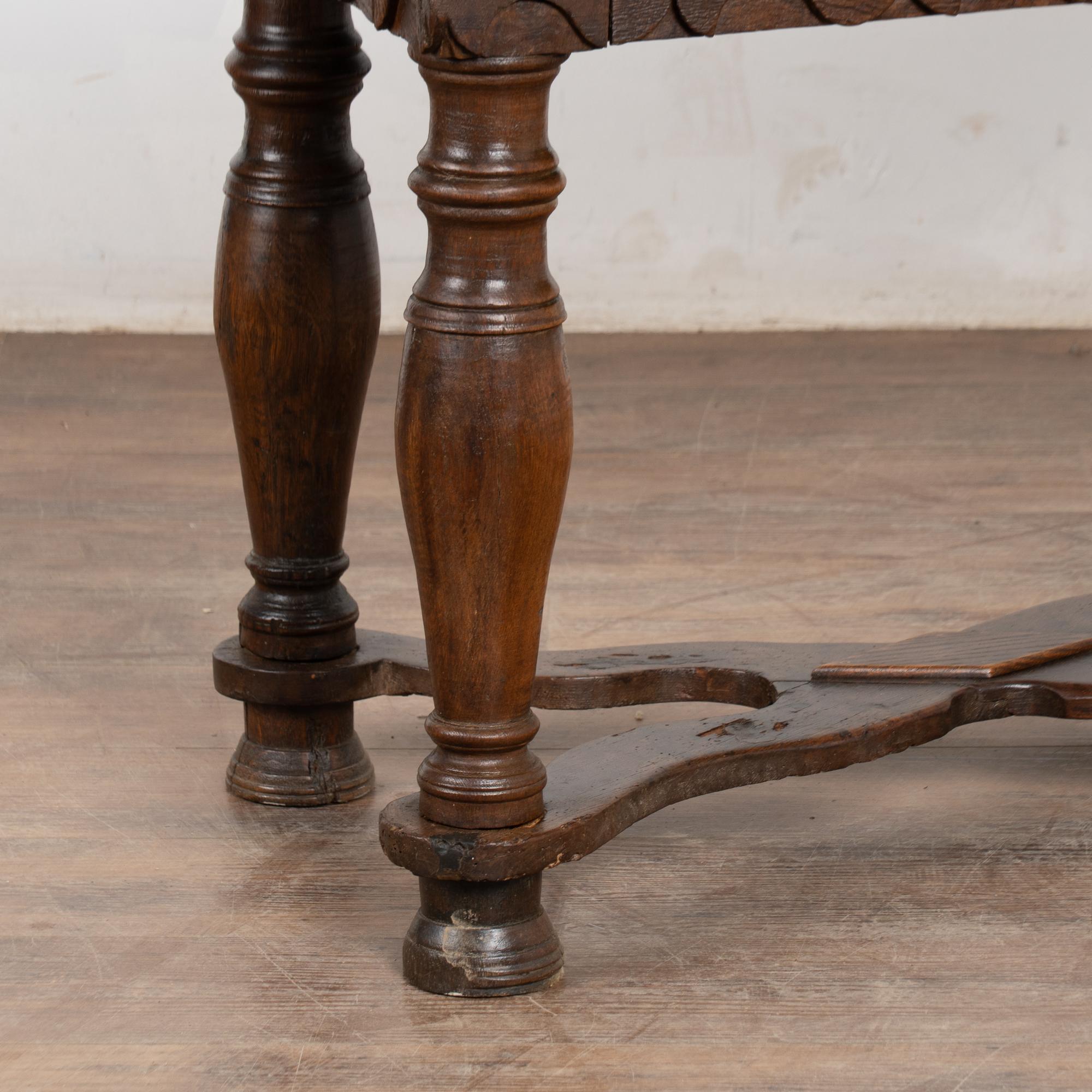 18th Century Baroque Oak Side Table Console with Drawers, Denmark For Sale 8