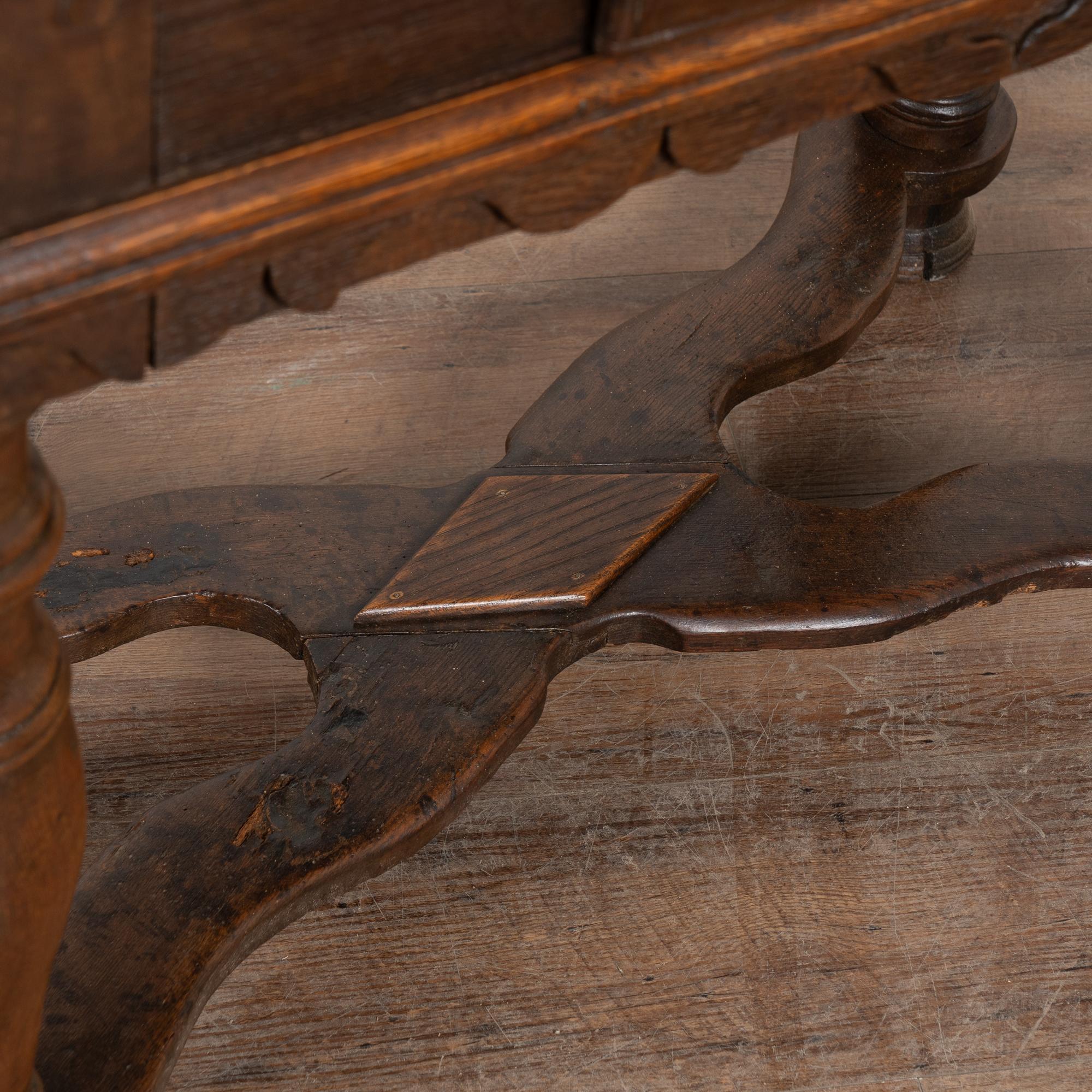 18th Century Baroque Oak Side Table Console with Drawers, Denmark For Sale 10