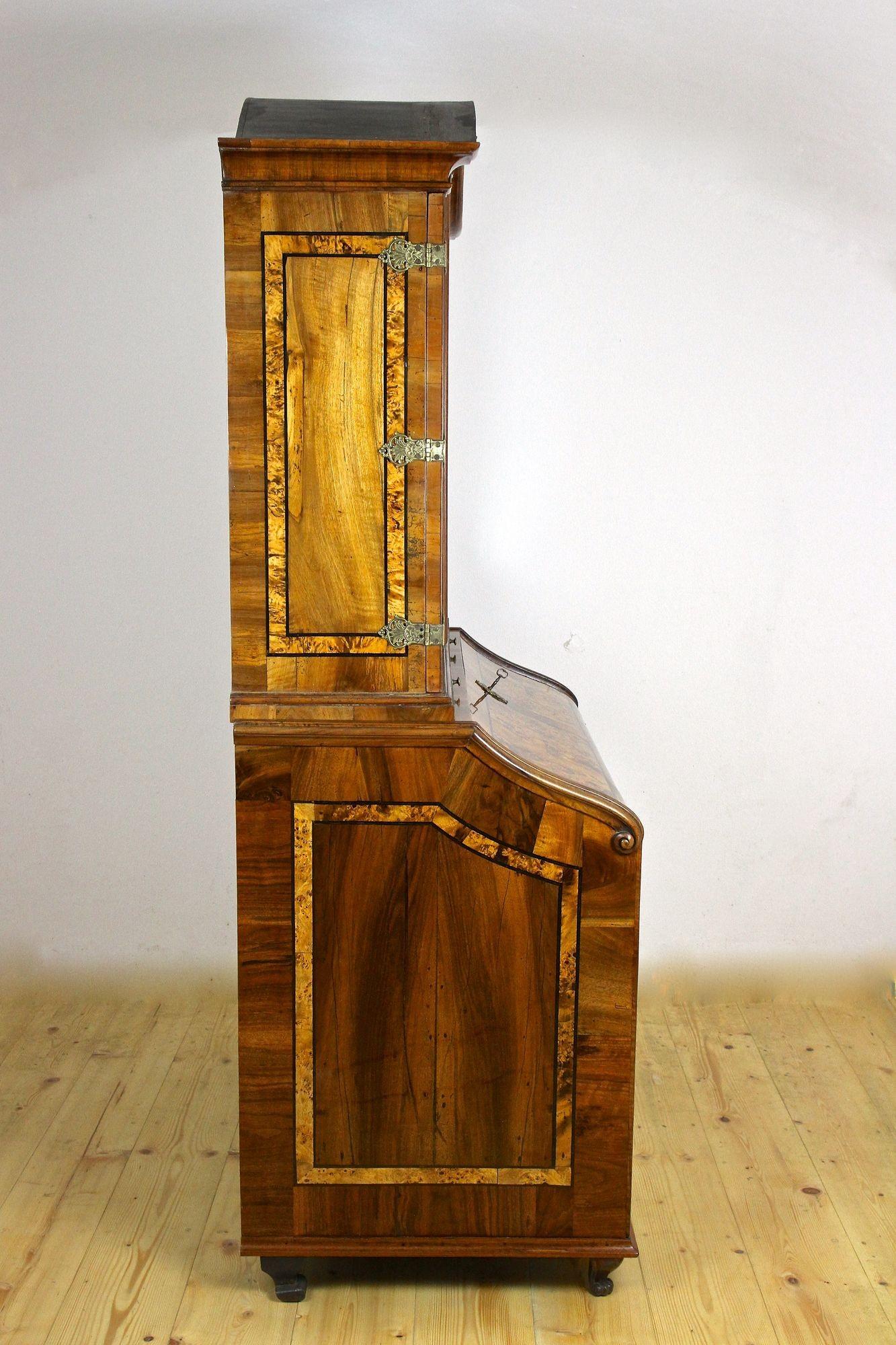 Secrétaire/armoire à écrire baroque en bois de noyer du 18ème siècle, Allemagne, vers 1770 en vente 6