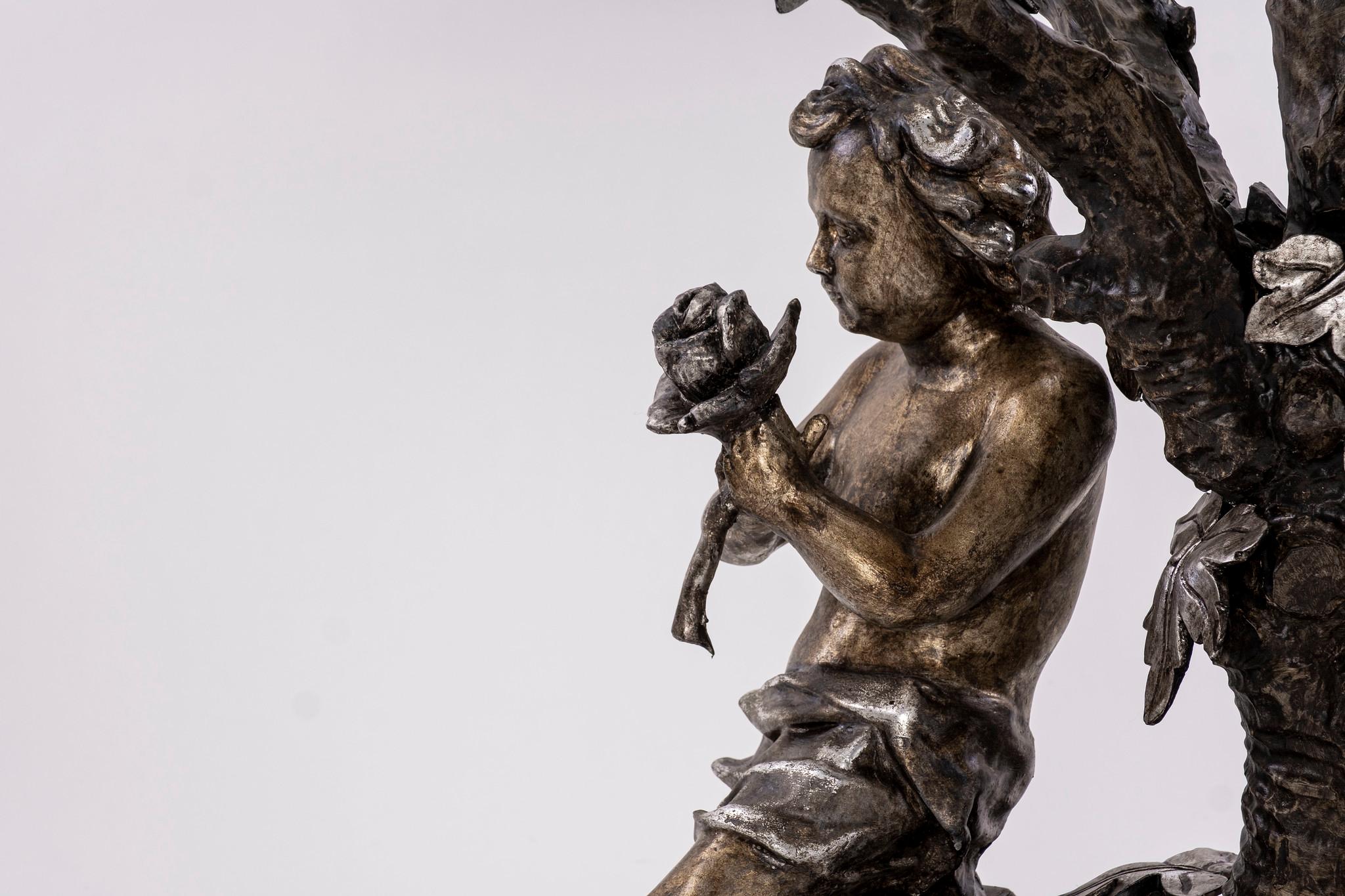 Table centrale baroque Putti du 18ème siècle en argent doré en vente 9