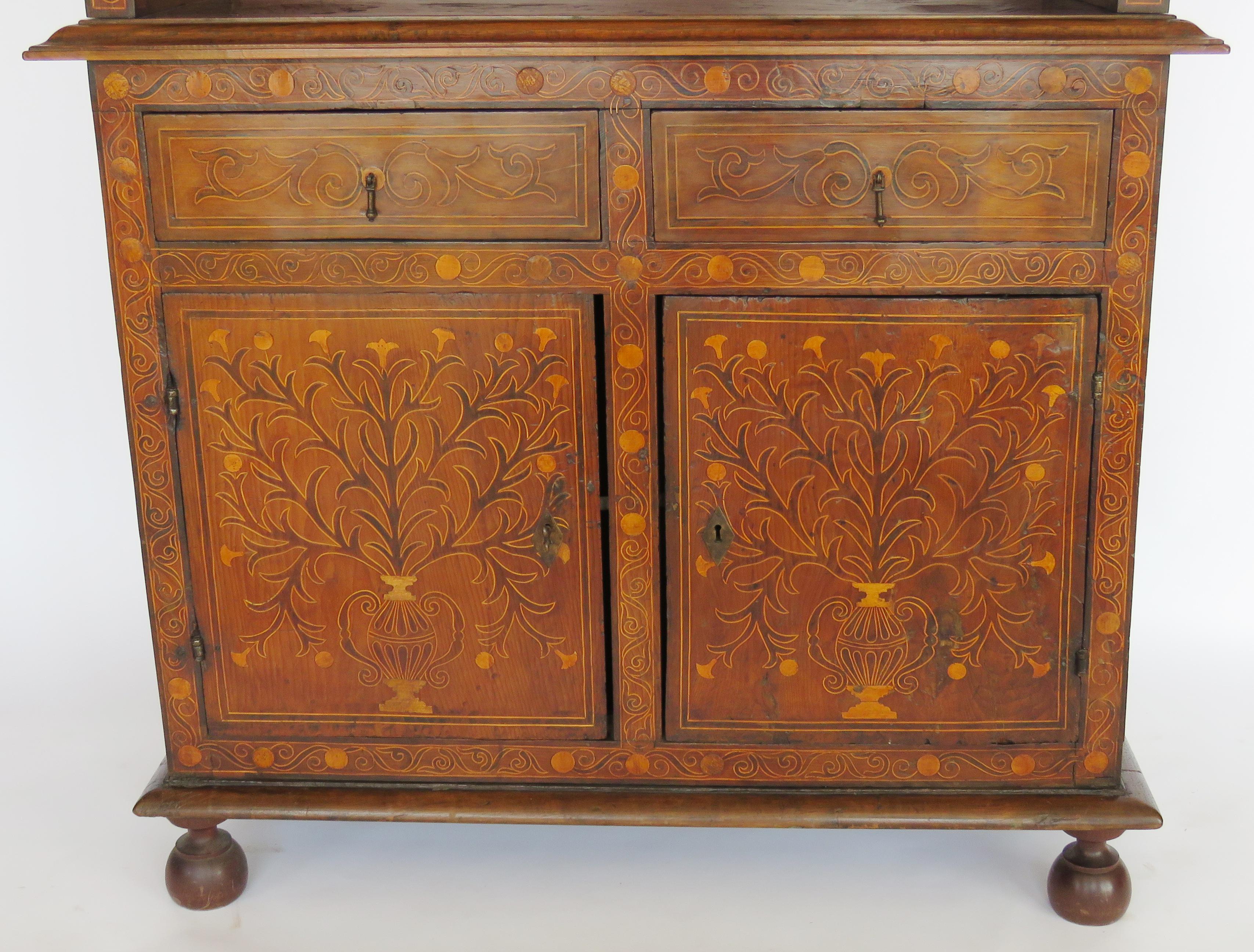18th Century Baroque Spindle Inlaid Walnut Cabinet For Sale 6