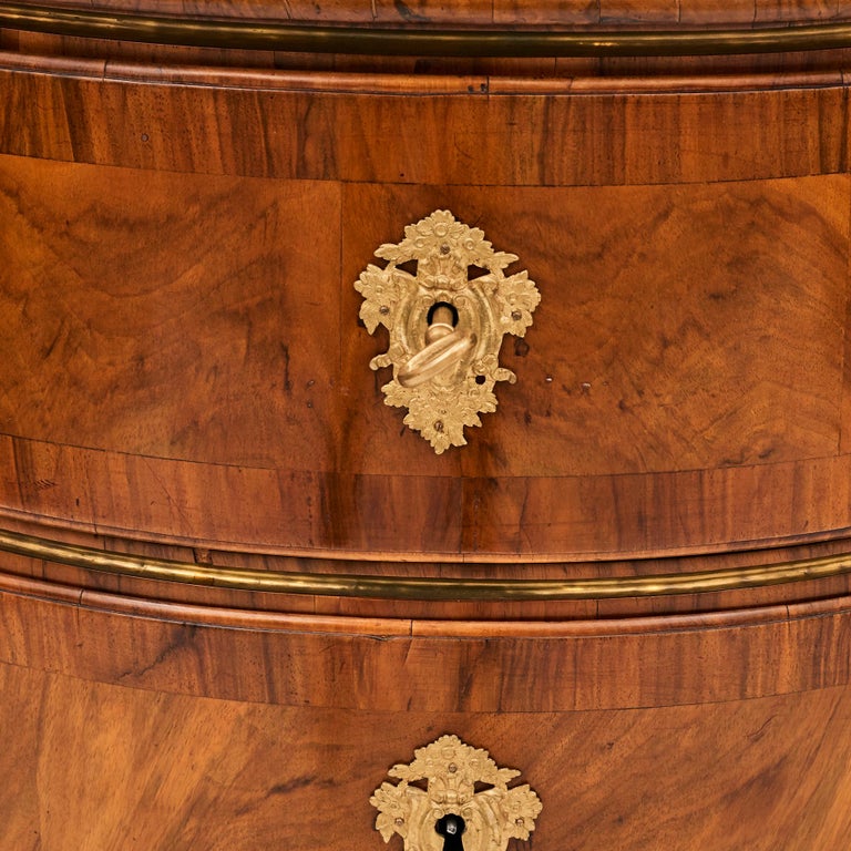 18th Century Baroque Walnut Burl Veneer Chest of Drawers For Sale at ...
