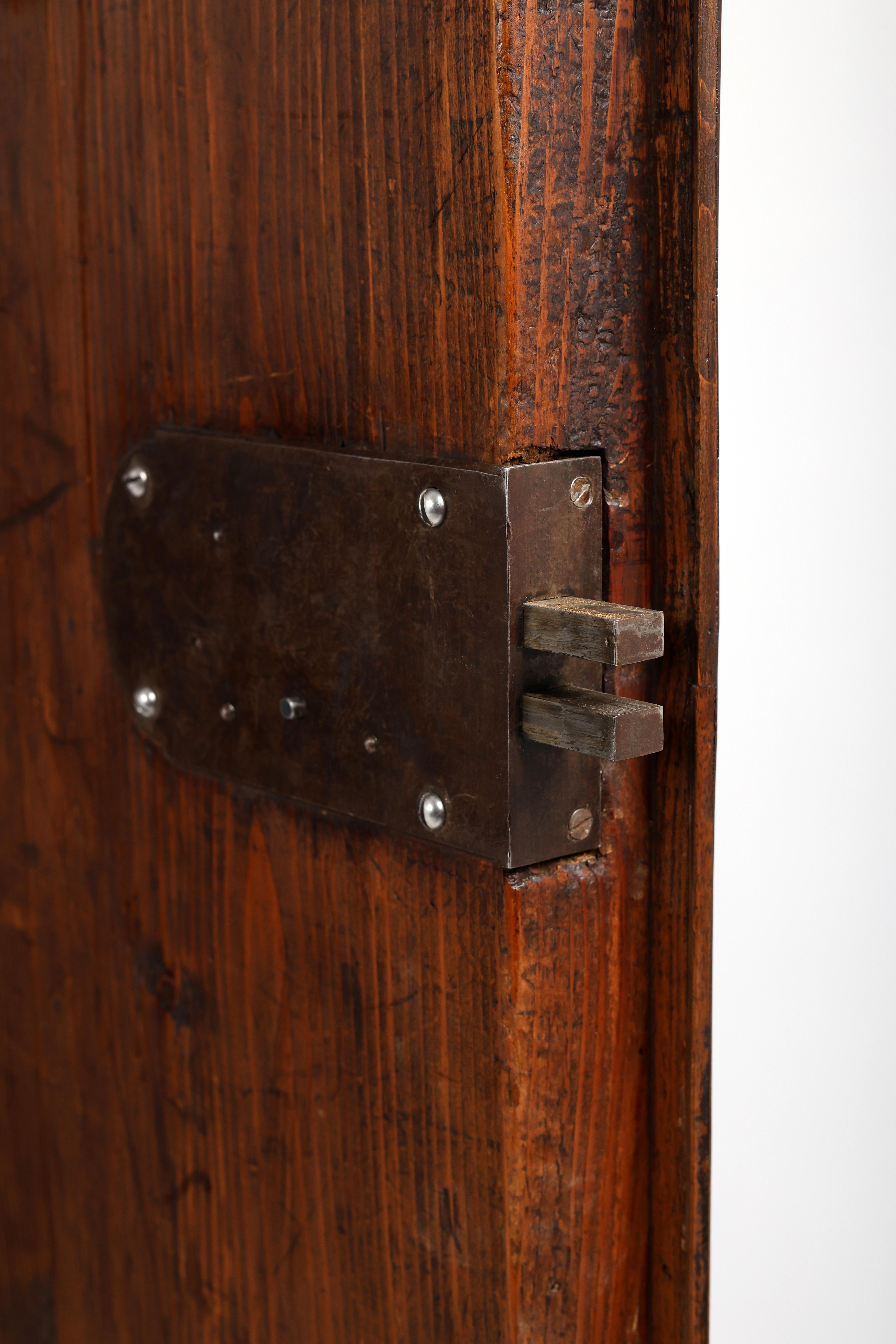 Armoire baroque du XVIIIe siècle The Frankfurter Wellenschrank en vente 2