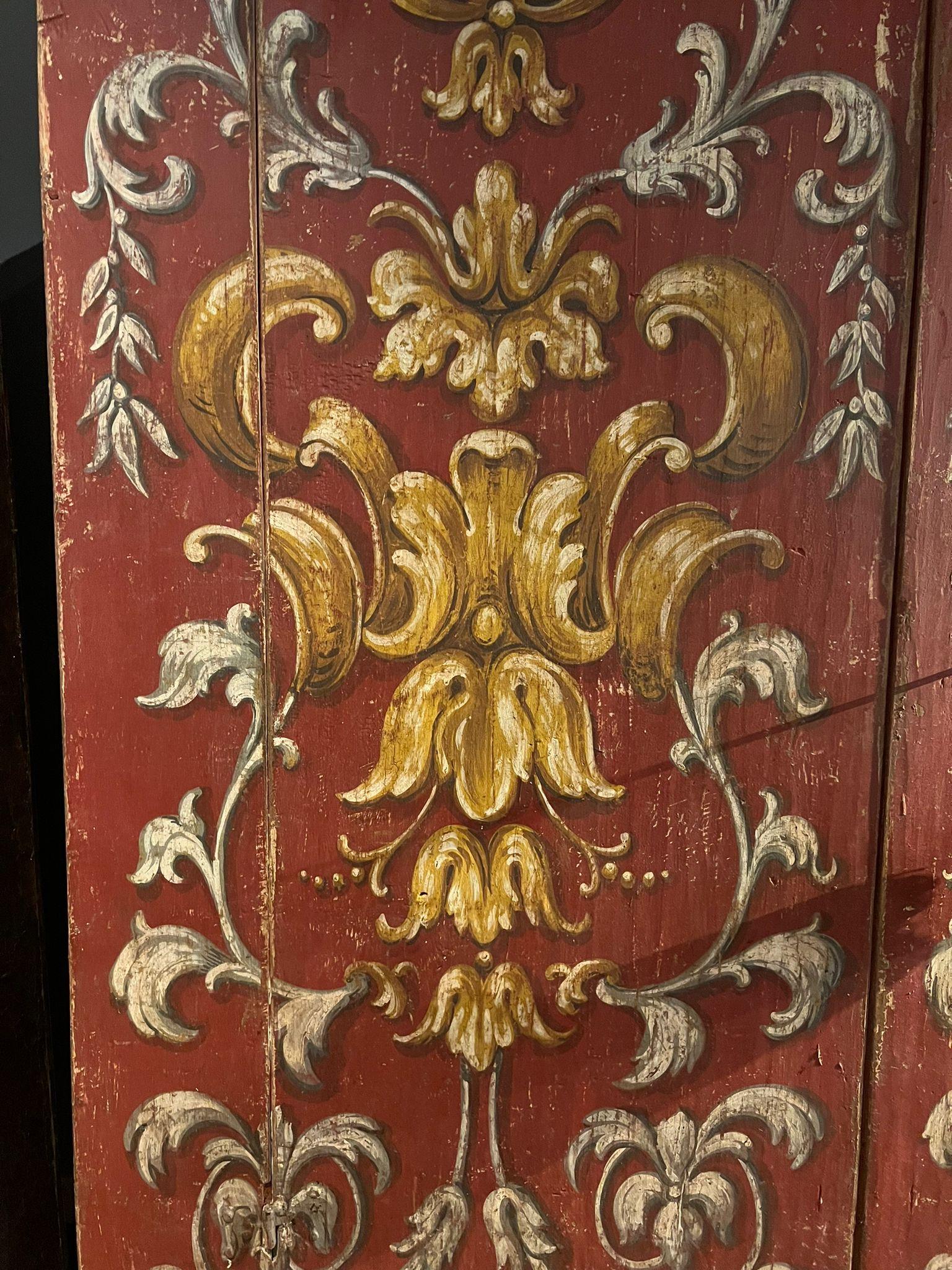 xVIIIe siècle Très beau meuble provenant d'un couvent en vente 4