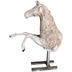 Buchenholz-Halbmodell eines Pferdes aus dem 18. Jahrhundert