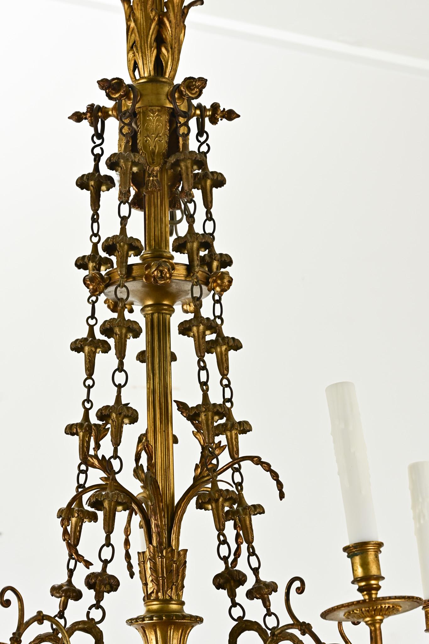 18th Century Belgian Louis XVI-style Chandelier For Sale 14