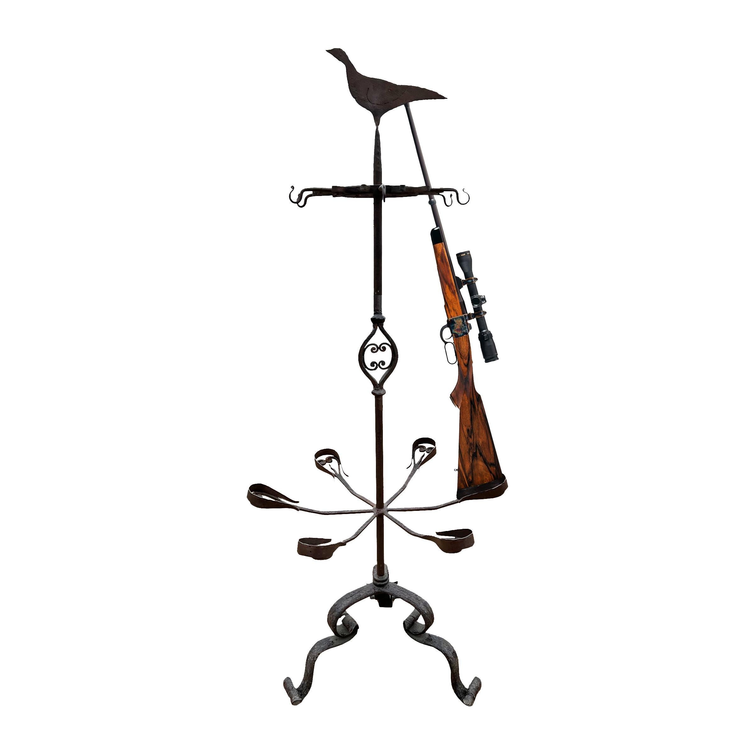 18th Century Belgian Wrought-Iron Gun Rack In Good Condition For Sale In Chicago, IL