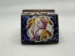 Bilston Emaille Patch / Schnupftabakdose mit doppeltem Scharnier aus dem 18. Jahrhundert