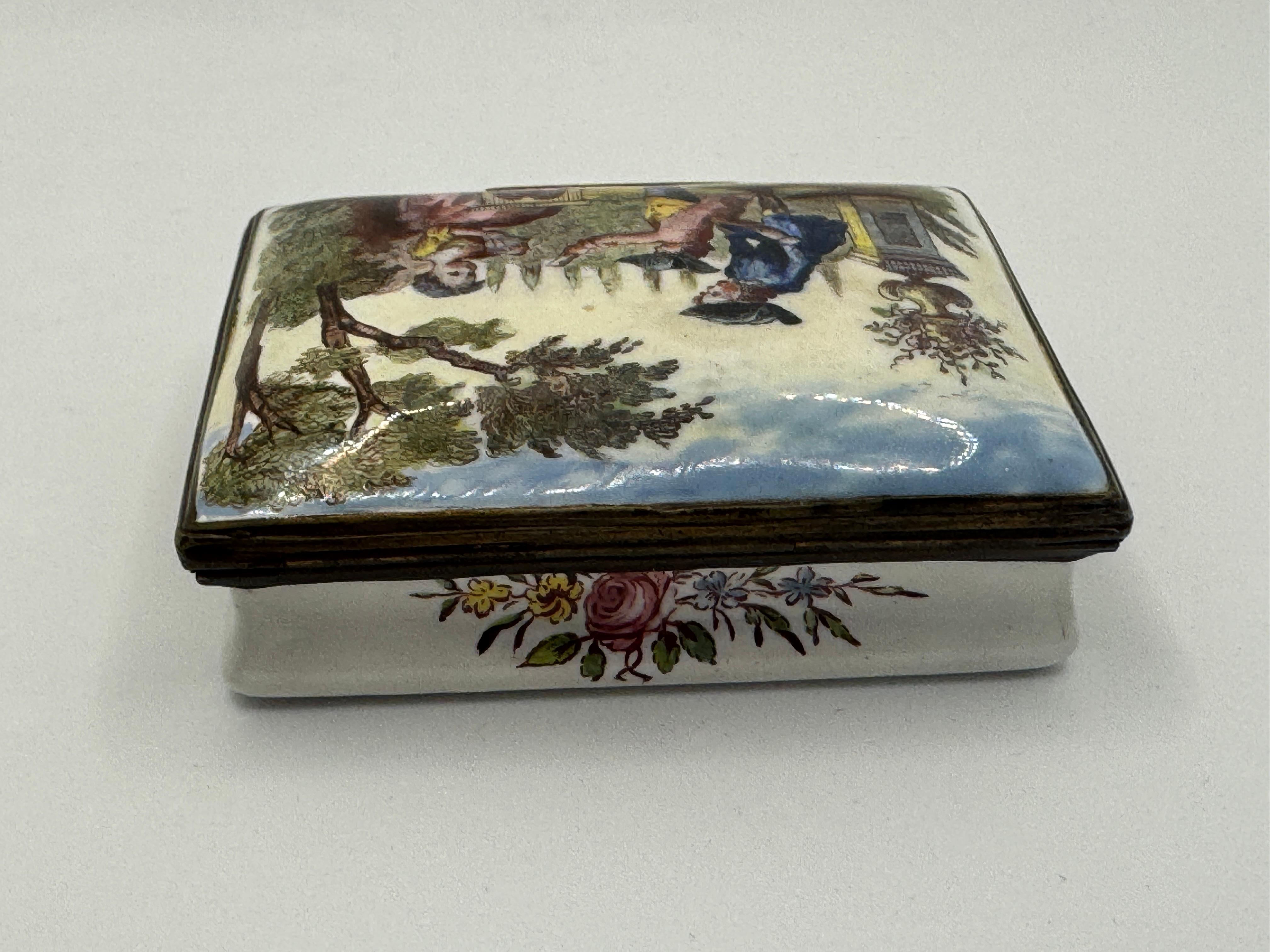Enameled 18th Century Bilston Enamel Rectangular Patch / Snuff Box Circa 1780 For Sale