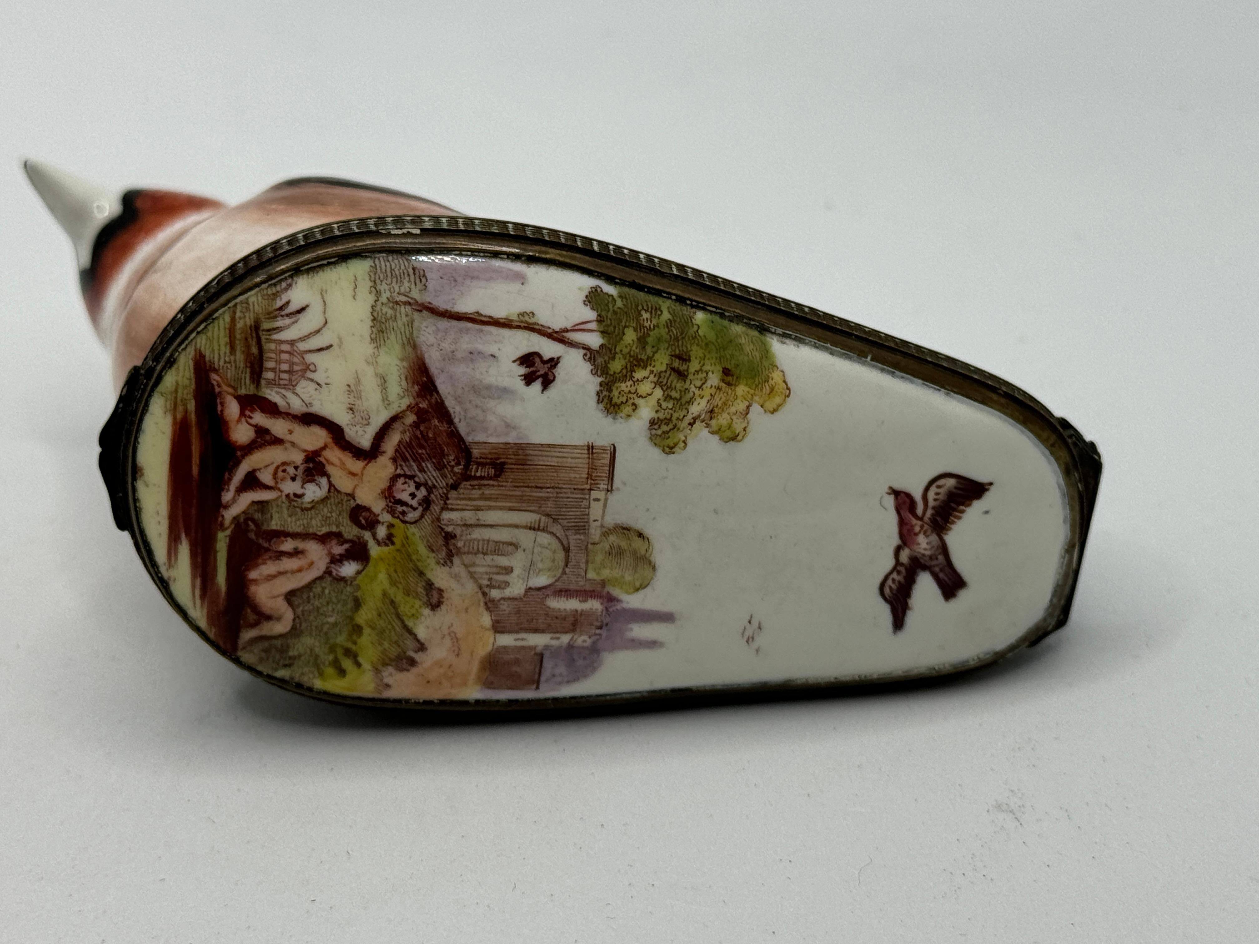 18th Century Bilston English Enamel Bird Bonbonniere / Patch Box 4