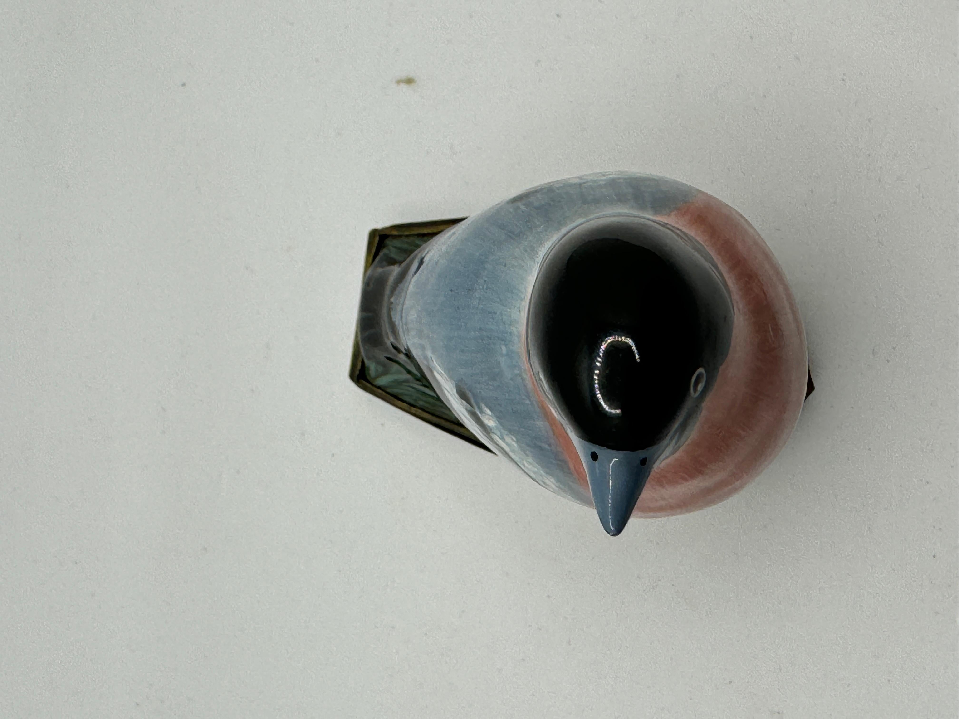18th Century Bilston English Enamel Bird Bonbonniere / Patch Box 6