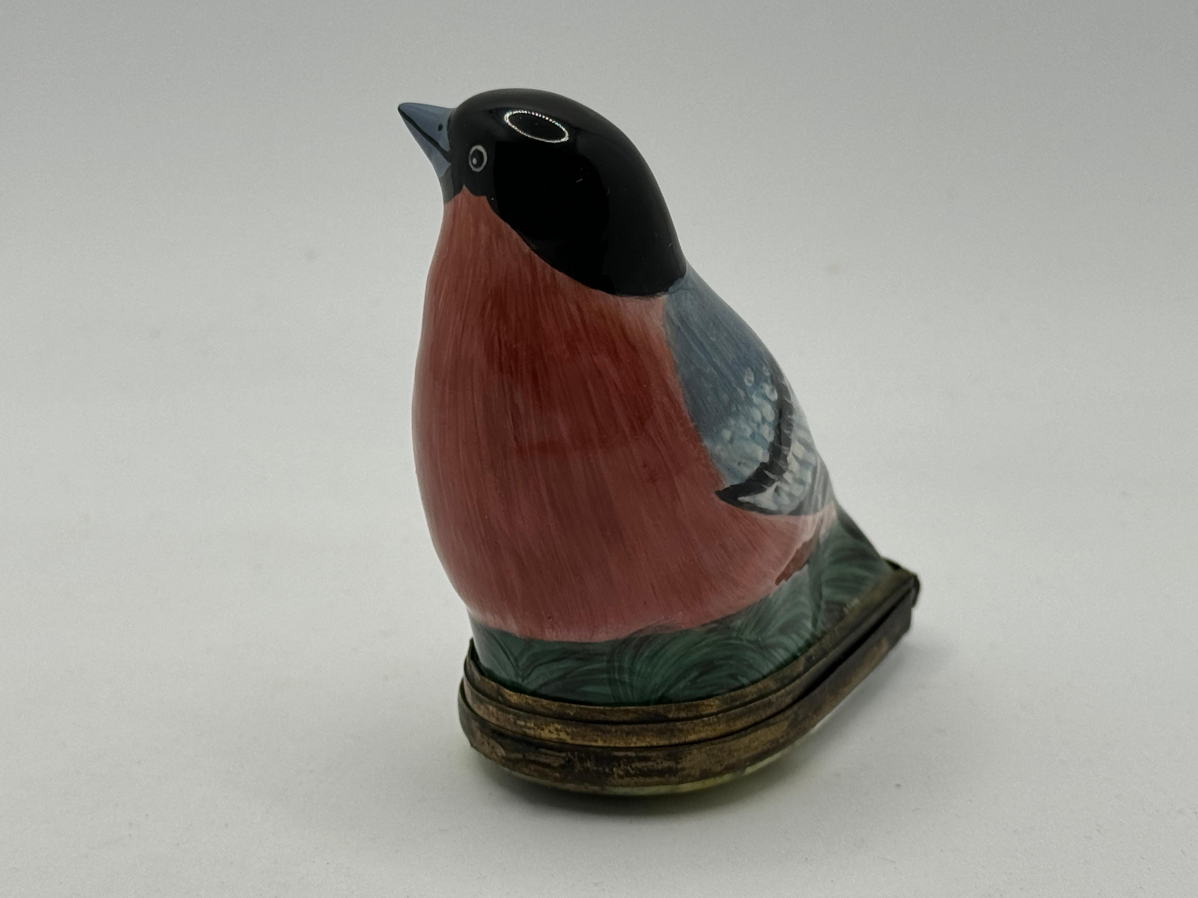 Hand-Painted 18th Century Bilston English Enamel Bird Bonbonniere / Patch Box
