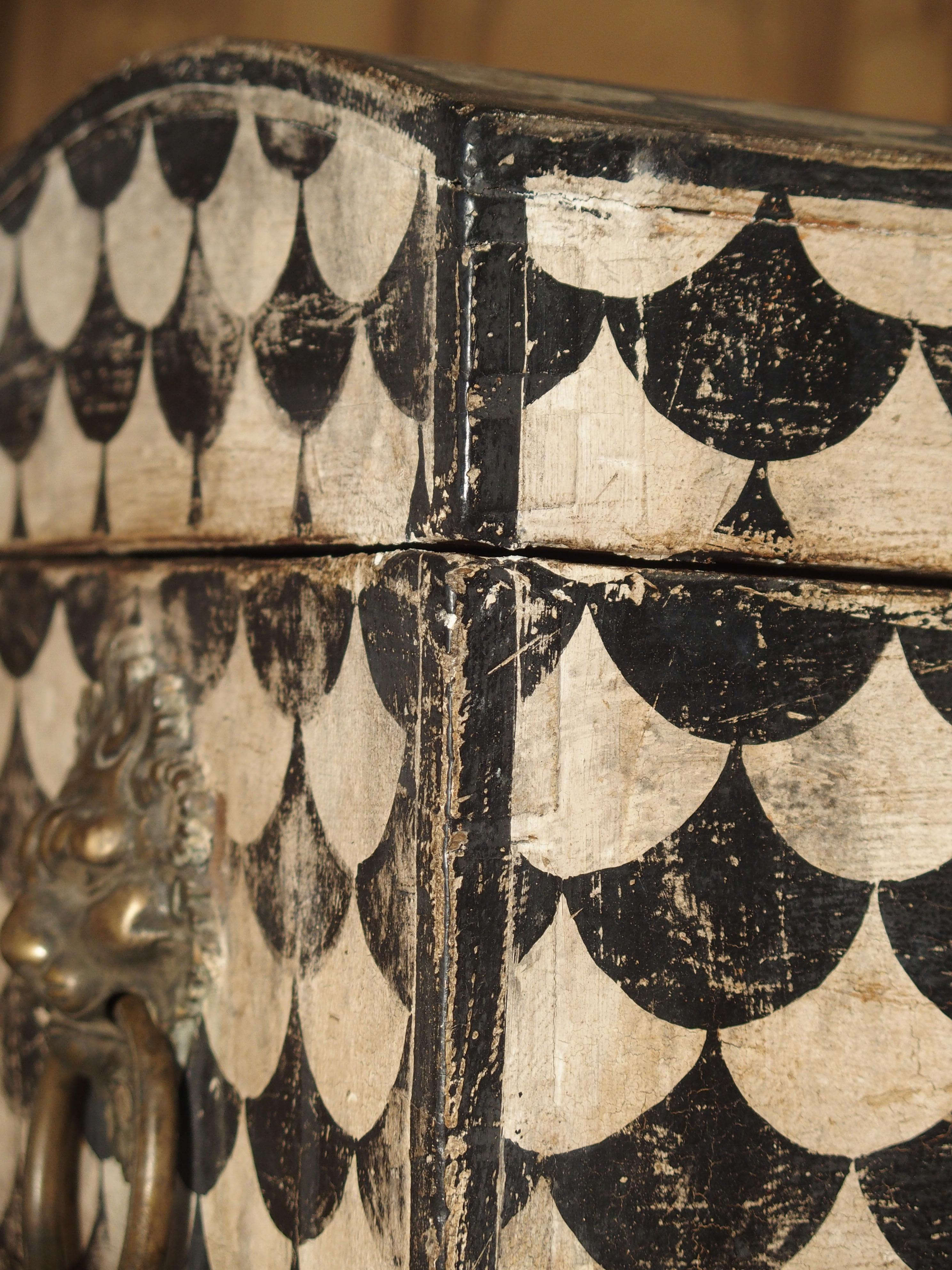 18th Century Black and White Painted Austrian Trunk 2