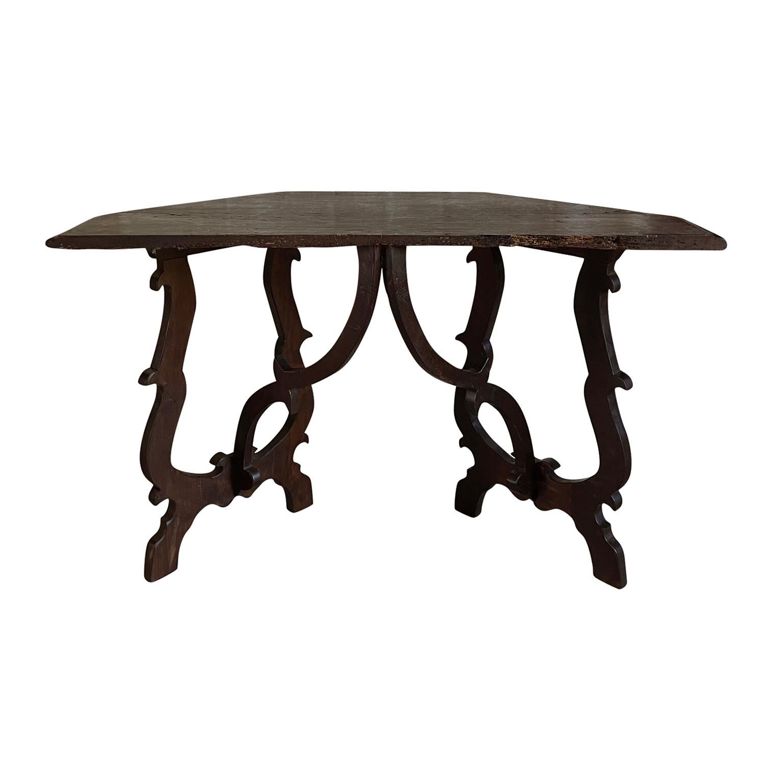 18th Century Black Italian Pair of Antique Walnut Baroque Console, End Tables For Sale 3